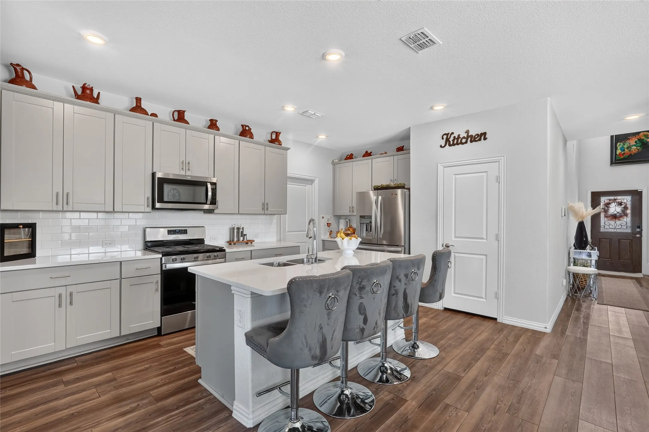 Single Family Residence For Sale in Kaufman County , 1518 Wind Springs Drive, Forney, Texas 75126, 4 Bedroom, 3 Bathroom, 2 Garage spaces, 2,271 Sqft, built in 2022, mls#21395181, Real Estate Agent in Forney, Homes For Sale in Kaufman county, Homes For Sale in Forney, Realtor in Forney Texas, Real Estate Brokerage Independent Realty Texas, Luminita Cordes Realtor