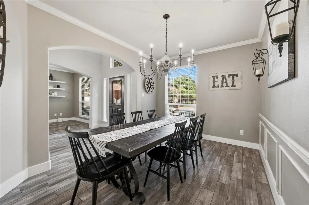 Single Family Residence For Sale in Collin County , 10320 Flat Creek Trail, Mc Kinney, Texas 75072, 5 Bedroom, 4 Bathroom, 2 Garage spaces, 3,059 Sqft, built in 2008, mls#21393222, Real Estate Agent in Mc Kinney, Homes For Sale in Collin county, Homes For Sale in Mc Kinney, Realtor in Mc Kinney Texas, Real Estate Brokerage Independent Realty Texas, Luminita Cordes Realtor