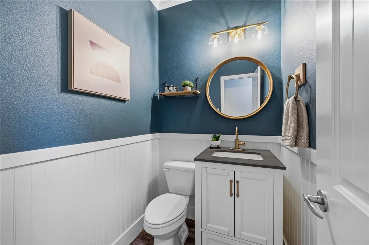 Single Family Residence For Sale in Collin County , 10320 Flat Creek Trail, Mc Kinney, Texas 75072, 5 Bedroom, 4 Bathroom, 2 Garage spaces, 3,059 Sqft, built in 2008, mls#21393222, Real Estate Agent in Mc Kinney, Homes For Sale in Collin county, Homes For Sale in Mc Kinney, Realtor in Mc Kinney Texas, Real Estate Brokerage Independent Realty Texas, Luminita Cordes Realtor