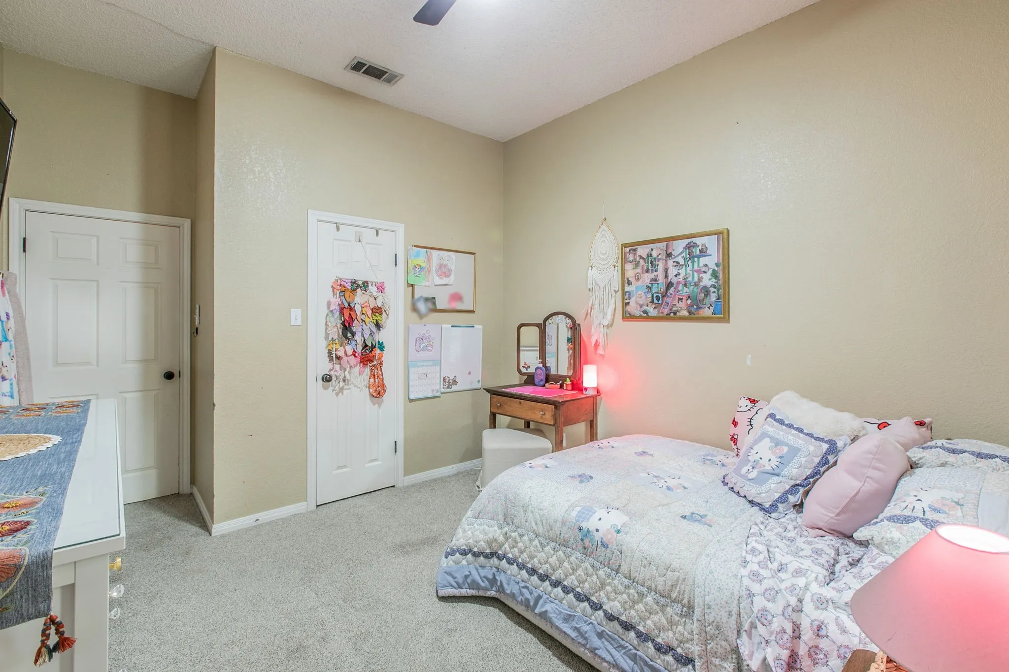 Single Family Residence For Sale in Mc Lennan County , 9505 Lost Trails Drive, Waco, Texas 76712, 4 Bedroom, 3 Bathroom, 2 Garage spaces, 2,335 Sqft, built in 1992, mls#21395158, Real Estate Agent in Waco, Homes For Sale in Mc Lennan county, Homes For Sale in Waco, Realtor in Waco Texas, Real Estate Brokerage Independent Realty Texas, Luminita Cordes Realtor