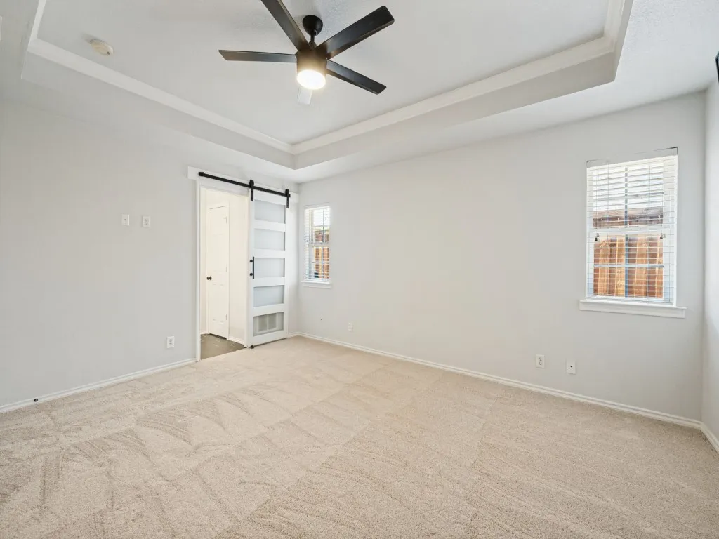 Single Family Residence For Sale in Denton County , 1005 Diane Street, Aubrey, Texas 76227, 3 Bedroom, 2 Bathroom, 2 Garage spaces, 1,802 Sqft, built in 2002, mls#21384303, Real Estate Agent in Aubrey, Homes For Sale in Denton county, Homes For Sale in Aubrey, Realtor in Aubrey Texas, Real Estate Brokerage Independent Realty Texas, Luminita Cordes Realtor