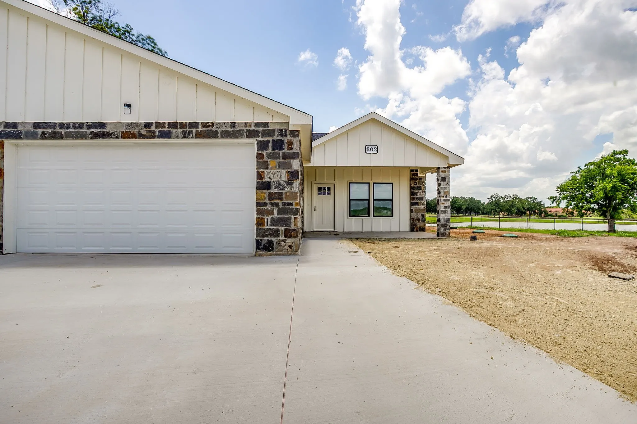 Duplex For Rent in Parker County , 133 Winners Circle Unit # 102 102, Weatherford, Texas 76087, 3 Bedroom, 2 Bathroom, 2 Garage spaces, 1,550 Sqft, built in 2026, mls#21395332, Real Estate Agent in Weatherford, Homes For Rent in Parker county, Homes For Rent in Weatherford, Realtor in Weatherford Texas, Real Estate Brokerage Independent Realty Texas, Luminita Cordes Realtor