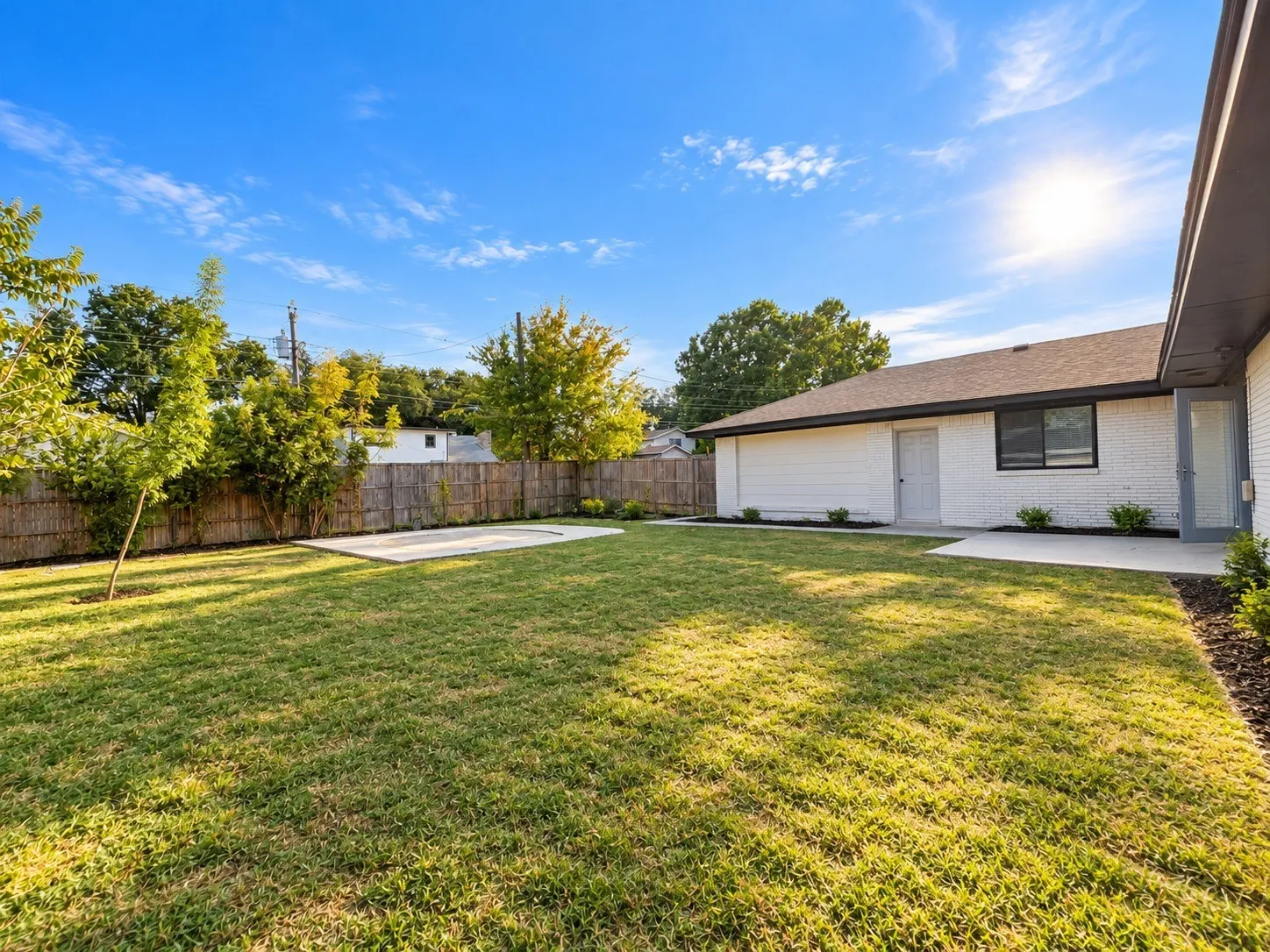 Single Family Residence For Rent in Collin County , 2404 Kentfield Drive, Plano, Texas 75074, 4 Bedroom, 3 Bathroom, 2 Garage spaces, 1,888 Sqft, built in 1971, mls#21393605, Real Estate Agent in Plano, Homes For Rent in Collin county, Homes For Rent in Plano, Realtor in Plano Texas, Real Estate Brokerage Independent Realty Texas, Luminita Cordes Realtor