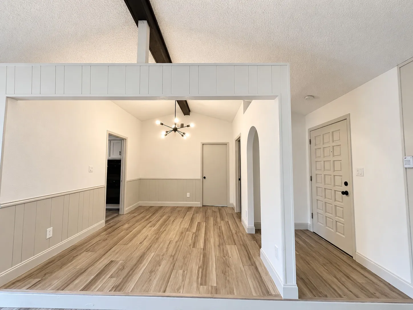 Single Family Residence For Rent in Collin County , 2404 Kentfield Drive, Plano, Texas 75074, 4 Bedroom, 3 Bathroom, 2 Garage spaces, 1,888 Sqft, built in 1971, mls#21393605, Real Estate Agent in Plano, Homes For Rent in Collin county, Homes For Rent in Plano, Realtor in Plano Texas, Real Estate Brokerage Independent Realty Texas, Luminita Cordes Realtor