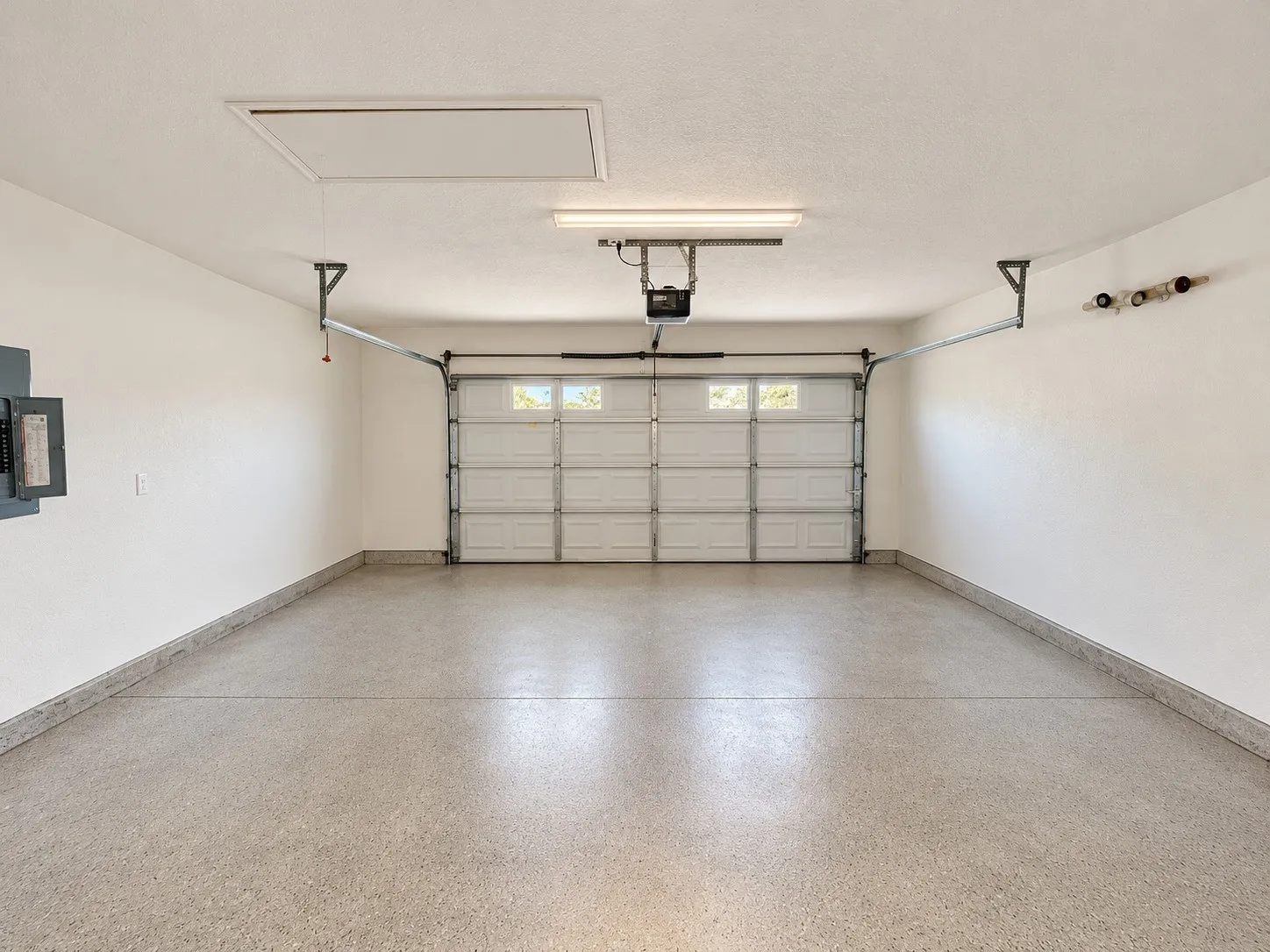 Single Family Residence For Rent in Collin County , 2404 Kentfield Drive, Plano, Texas 75074, 4 Bedroom, 3 Bathroom, 2 Garage spaces, 1,888 Sqft, built in 1971, mls#21393605, Real Estate Agent in Plano, Homes For Rent in Collin county, Homes For Rent in Plano, Realtor in Plano Texas, Real Estate Brokerage Independent Realty Texas, Luminita Cordes Realtor