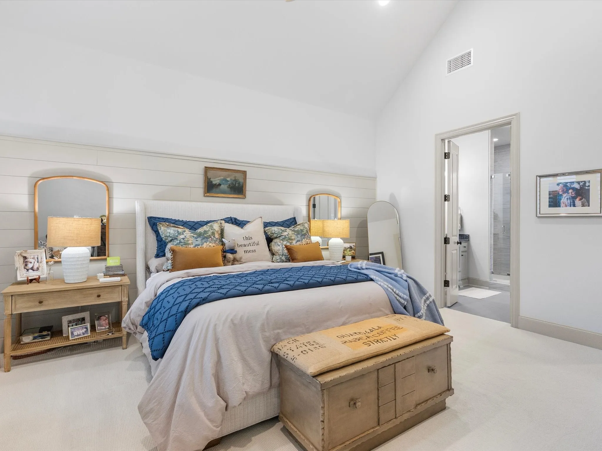Single Family Residence For Sale in Denton County , 828 Royal Minister Boulevard, Lewisville, Texas 75056, 3 Bedroom, 3 Bathroom, 2 Garage spaces, 2,163 Sqft, built in 2017, mls#21377726, Real Estate Agent in Lewisville, Homes For Sale in Denton county, Homes For Sale in Lewisville, Realtor in Lewisville Texas, Real Estate Brokerage Independent Realty Texas, Luminita Cordes Realtor