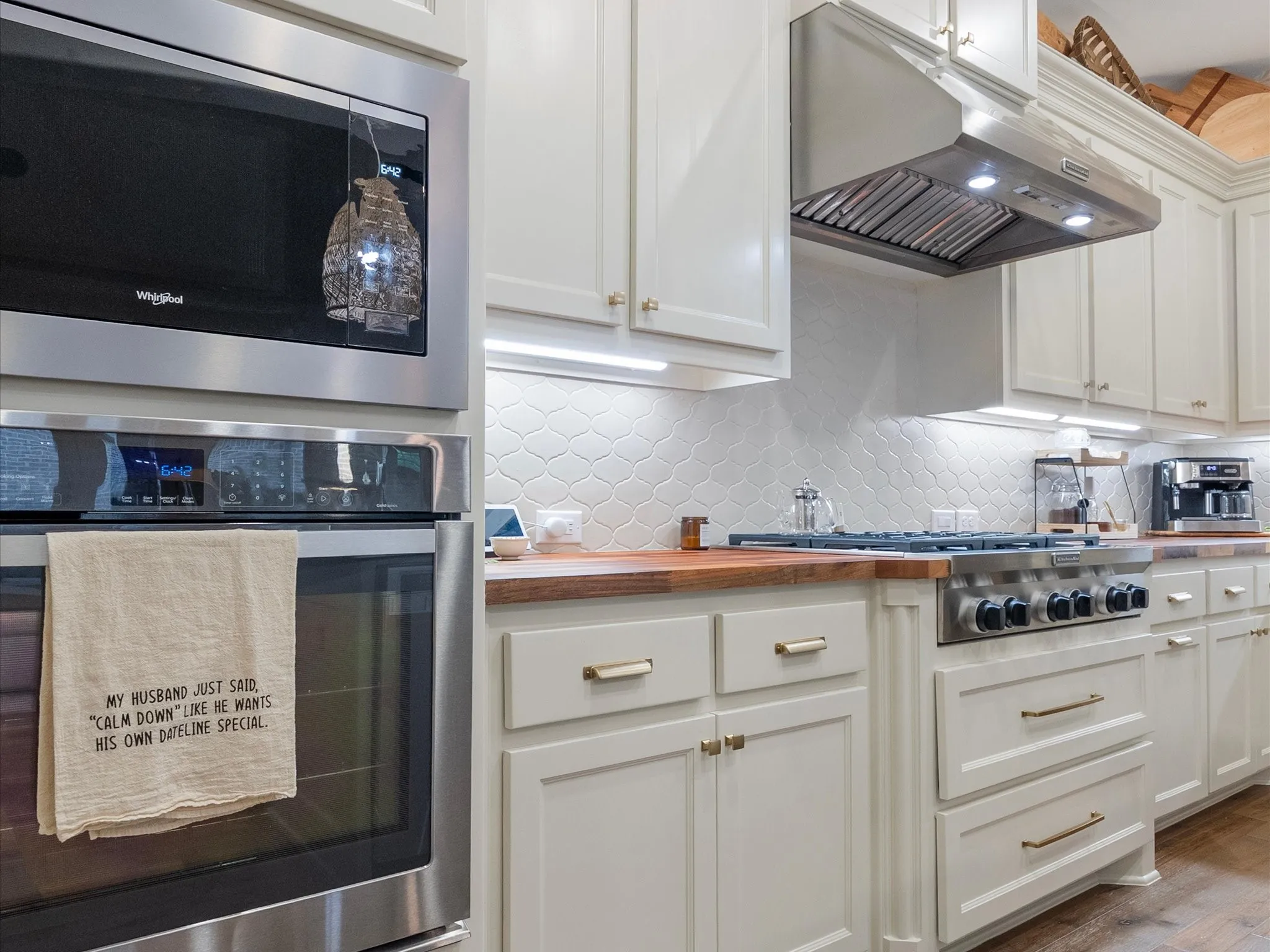 Single Family Residence For Sale in Denton County , 828 Royal Minister Boulevard, Lewisville, Texas 75056, 3 Bedroom, 3 Bathroom, 2 Garage spaces, 2,163 Sqft, built in 2017, mls#21377726, Real Estate Agent in Lewisville, Homes For Sale in Denton county, Homes For Sale in Lewisville, Realtor in Lewisville Texas, Real Estate Brokerage Independent Realty Texas, Luminita Cordes Realtor