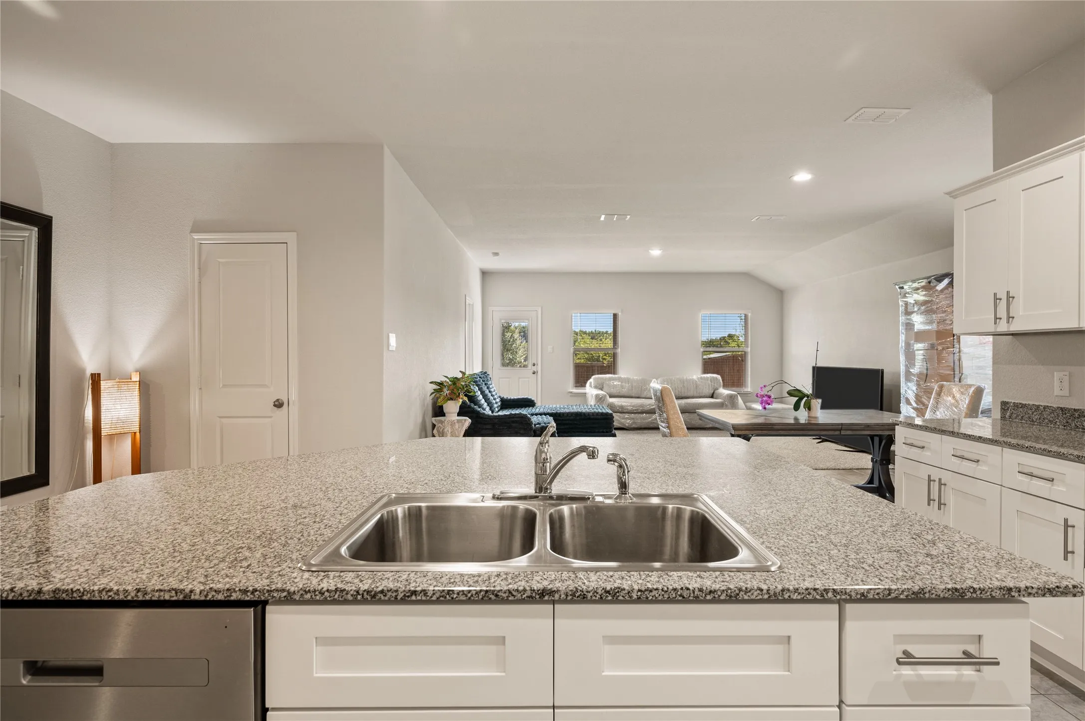 Single Family Residence For Sale in Parker County , 320 Sculptors Crossing, Springtown, Texas 76082, 4 Bedroom, 2 Bathroom, 2 Garage spaces, 1,980 Sqft, built in 2024, mls#21392444, Real Estate Agent in Springtown, Homes For Sale in Parker county, Homes For Sale in Springtown, Realtor in Springtown Texas, Real Estate Brokerage Independent Realty Texas, Luminita Cordes Realtor