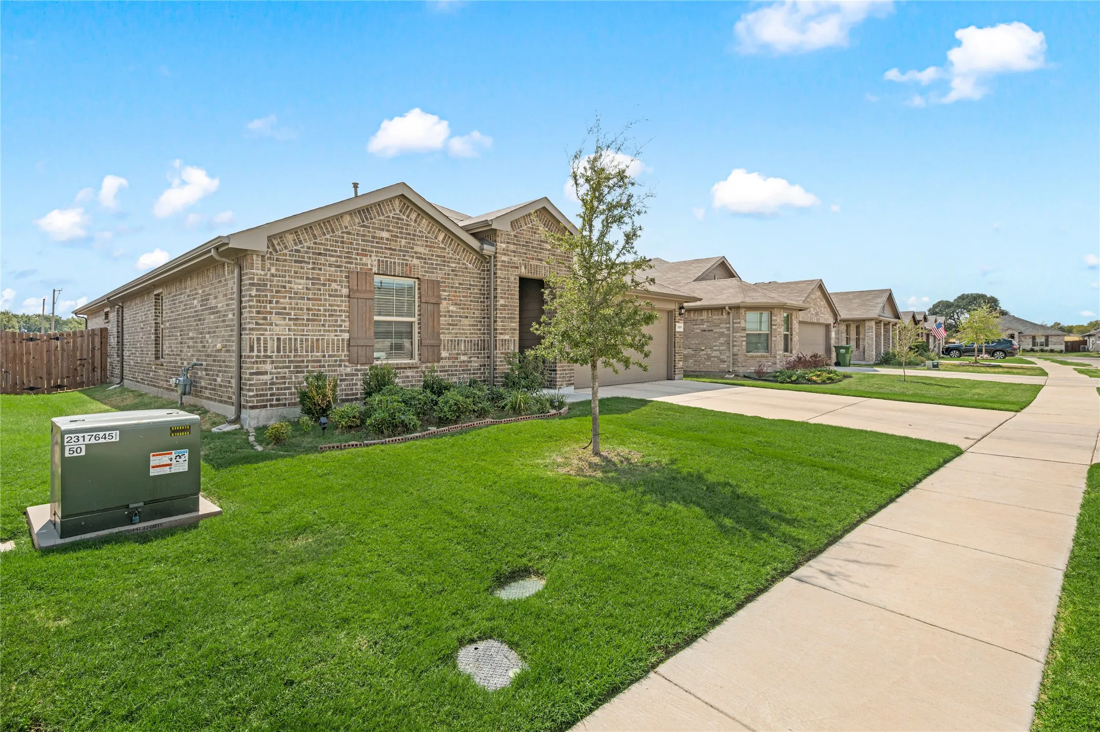 Single Family Residence For Sale in Parker County , 320 Sculptors Crossing, Springtown, Texas 76082, 4 Bedroom, 2 Bathroom, 2 Garage spaces, 1,980 Sqft, built in 2024, mls#21392444, Real Estate Agent in Springtown, Homes For Sale in Parker county, Homes For Sale in Springtown, Realtor in Springtown Texas, Real Estate Brokerage Independent Realty Texas, Luminita Cordes Realtor