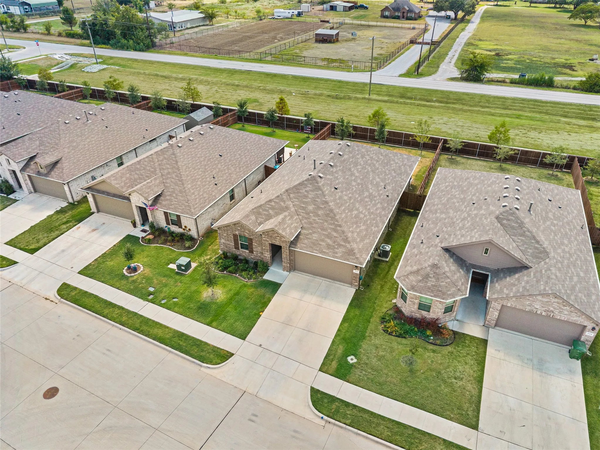 Single Family Residence For Sale in Parker County , 320 Sculptors Crossing, Springtown, Texas 76082, 4 Bedroom, 2 Bathroom, 2 Garage spaces, 1,980 Sqft, built in 2024, mls#21392444, Real Estate Agent in Springtown, Homes For Sale in Parker county, Homes For Sale in Springtown, Realtor in Springtown Texas, Real Estate Brokerage Independent Realty Texas, Luminita Cordes Realtor