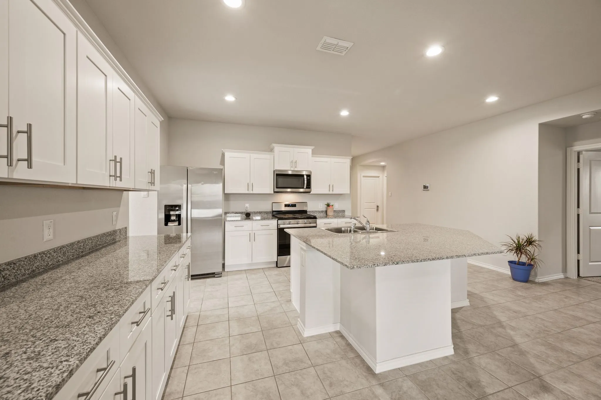 Single Family Residence For Sale in Parker County , 320 Sculptors Crossing, Springtown, Texas 76082, 4 Bedroom, 2 Bathroom, 2 Garage spaces, 1,980 Sqft, built in 2024, mls#21392444, Real Estate Agent in Springtown, Homes For Sale in Parker county, Homes For Sale in Springtown, Realtor in Springtown Texas, Real Estate Brokerage Independent Realty Texas, Luminita Cordes Realtor