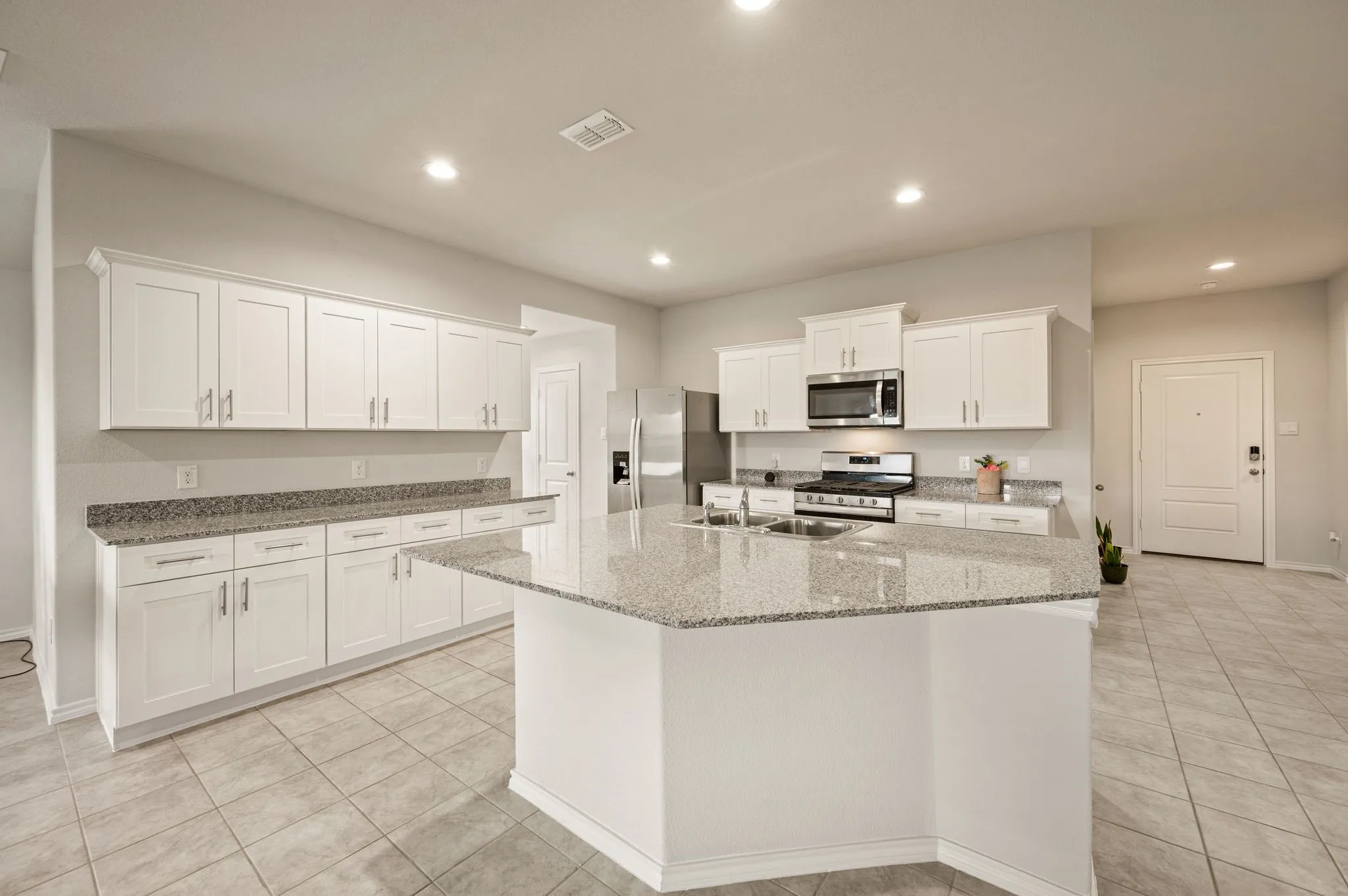Single Family Residence For Sale in Parker County , 320 Sculptors Crossing, Springtown, Texas 76082, 4 Bedroom, 2 Bathroom, 2 Garage spaces, 1,980 Sqft, built in 2024, mls#21392444, Real Estate Agent in Springtown, Homes For Sale in Parker county, Homes For Sale in Springtown, Realtor in Springtown Texas, Real Estate Brokerage Independent Realty Texas, Luminita Cordes Realtor