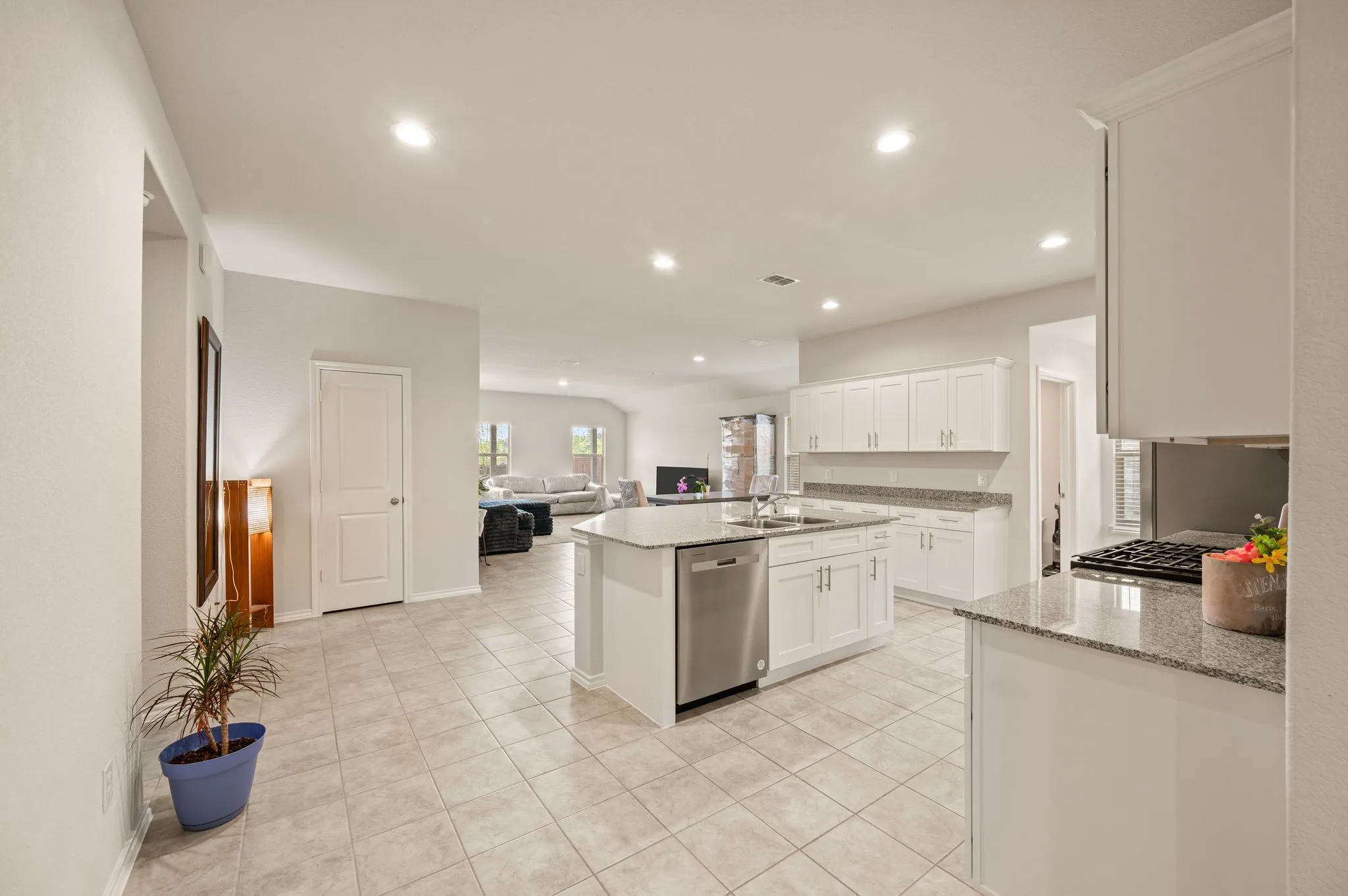 Single Family Residence For Sale in Parker County , 320 Sculptors Crossing, Springtown, Texas 76082, 4 Bedroom, 2 Bathroom, 2 Garage spaces, 1,980 Sqft, built in 2024, mls#21392444, Real Estate Agent in Springtown, Homes For Sale in Parker county, Homes For Sale in Springtown, Realtor in Springtown Texas, Real Estate Brokerage Independent Realty Texas, Luminita Cordes Realtor