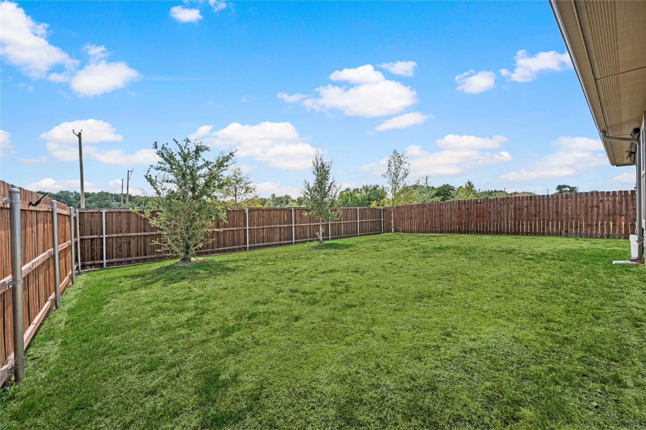 Single Family Residence For Sale in Parker County , 320 Sculptors Crossing, Springtown, Texas 76082, 4 Bedroom, 2 Bathroom, 2 Garage spaces, 1,980 Sqft, built in 2024, mls#21392444, Real Estate Agent in Springtown, Homes For Sale in Parker county, Homes For Sale in Springtown, Realtor in Springtown Texas, Real Estate Brokerage Independent Realty Texas, Luminita Cordes Realtor