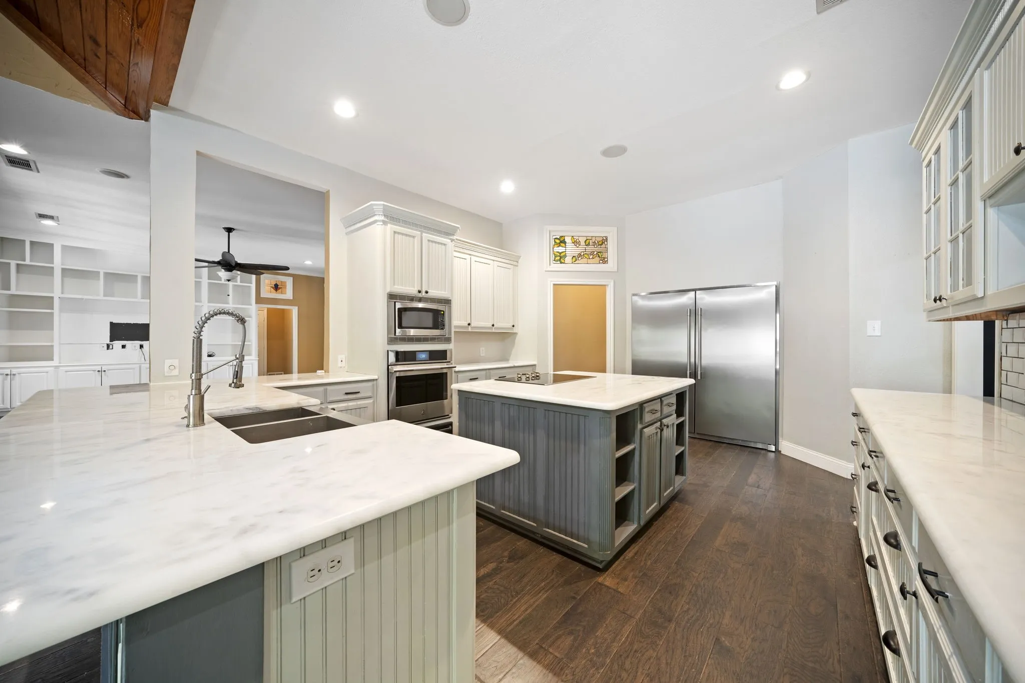 Single Family Residence For Sale in Ellis County , 767 Farrar Road, Waxahachie, Texas 75165, 4 Bedroom, 3 Bathroom, Garage spaces, 3,825 Sqft, built in 1998, mls#21393955, Real Estate Agent in Waxahachie, Homes For Sale in Ellis county, Homes For Sale in Waxahachie, Realtor in Waxahachie Texas, Real Estate Brokerage Independent Realty Texas, Luminita Cordes Realtor