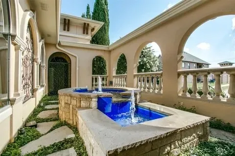 Townhouse For Rent in Collin County , 6833 Cortona Lane, Frisco, Texas 75034, 2 Bedroom, 3 Bathroom, 2 Garage spaces, 1,881 Sqft, built in 2007, mls#21395353, Real Estate Agent in Frisco, Homes For Rent in Collin county, Homes For Rent in Frisco, Realtor in Frisco Texas, Real Estate Brokerage Independent Realty Texas, Luminita Cordes Realtor