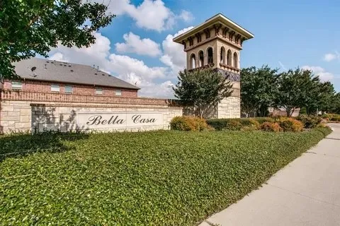 Townhouse For Rent in Collin County , 6833 Cortona Lane, Frisco, Texas 75034, 2 Bedroom, 3 Bathroom, 2 Garage spaces, 1,881 Sqft, built in 2007, mls#21395353, Real Estate Agent in Frisco, Homes For Rent in Collin county, Homes For Rent in Frisco, Realtor in Frisco Texas, Real Estate Brokerage Independent Realty Texas, Luminita Cordes Realtor