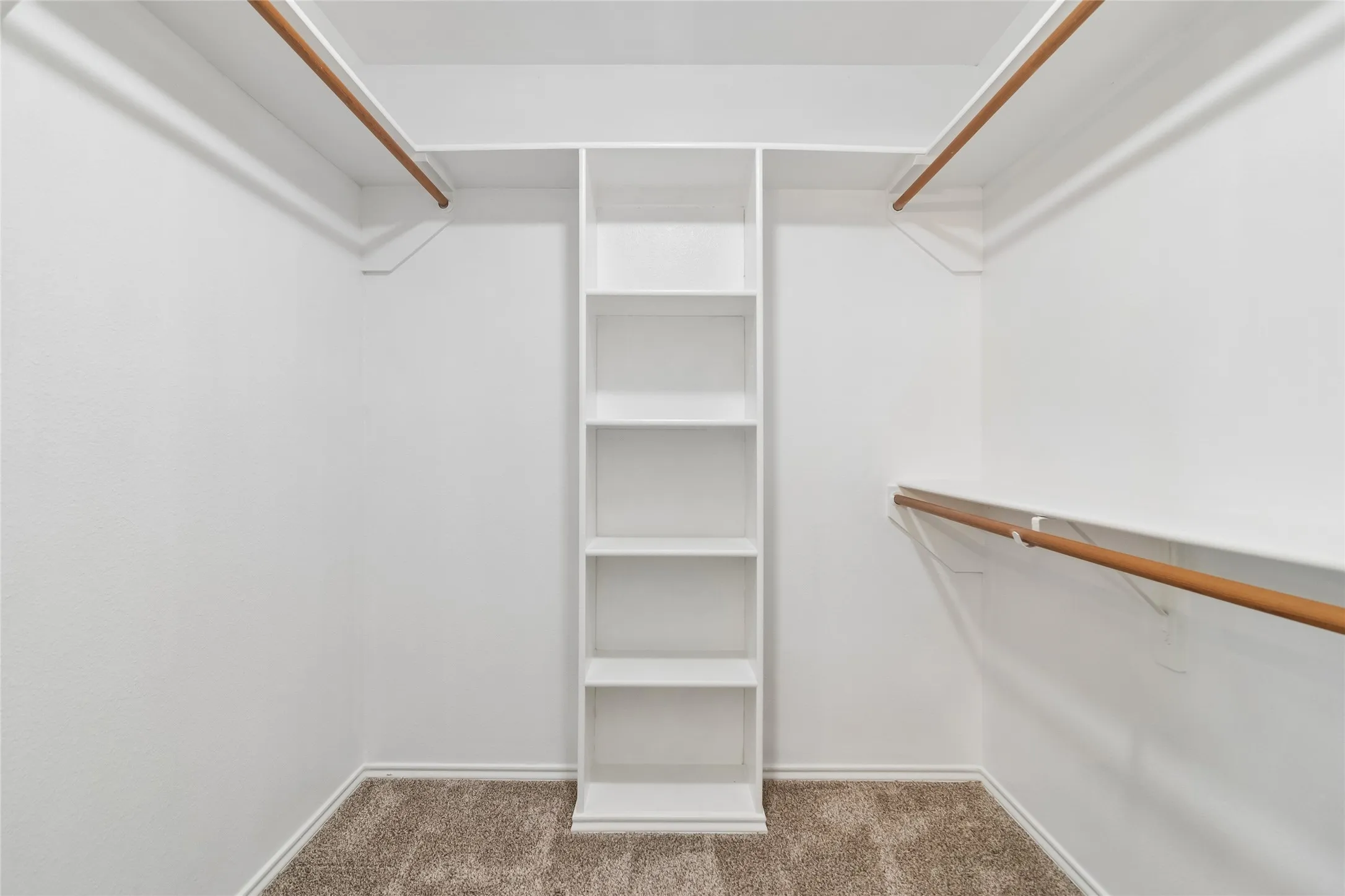 Primary Bedroom large walk in Closet