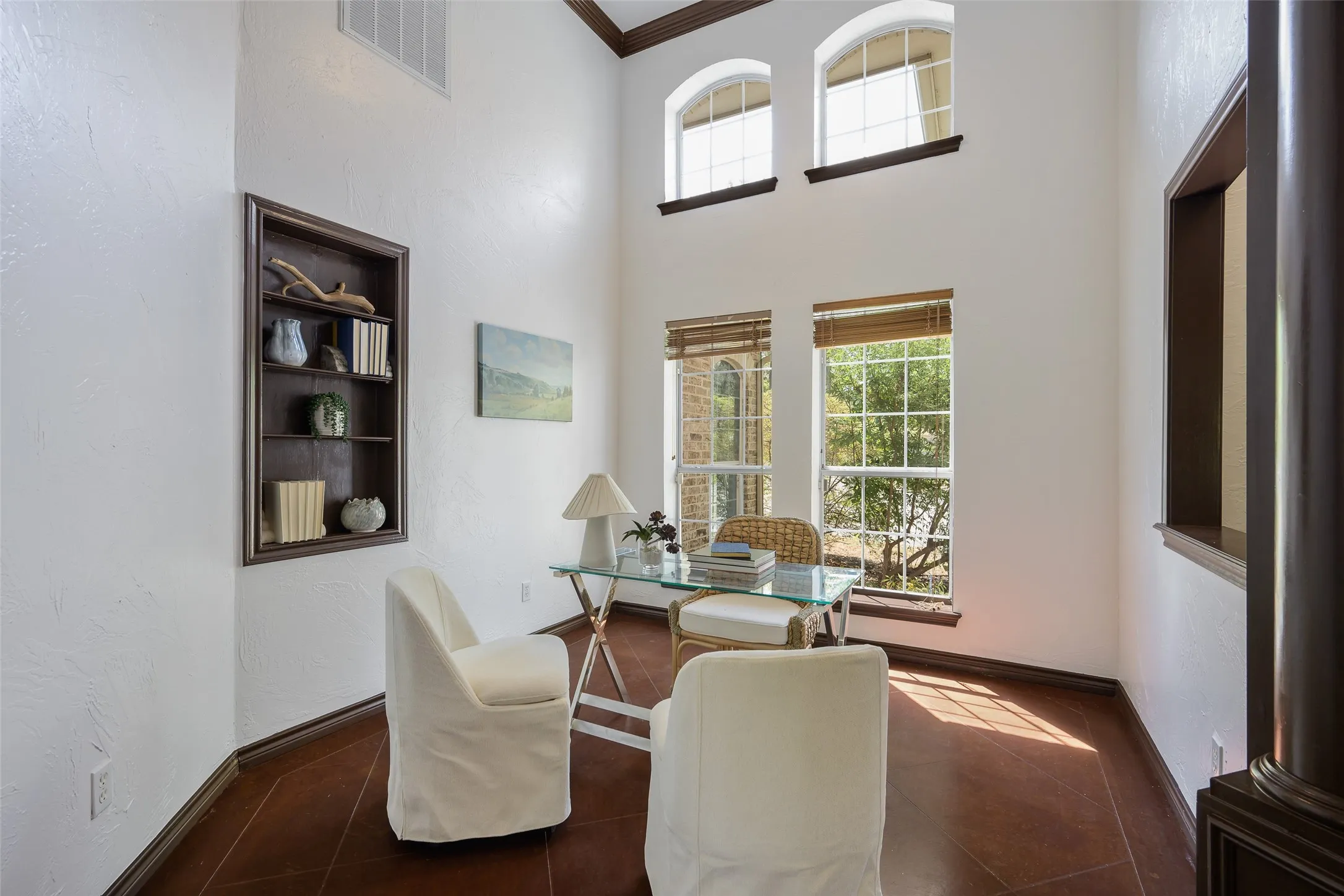 Single Family Residence For Sale in Denton County , 6413 Shoreline Drive, Little Elm, Texas 75068, 4 Bedroom, 3 Bathroom, 3 Garage spaces, 2,888 Sqft, built in 2003, mls#21383226, Real Estate Agent in Little Elm, Homes For Sale in Denton county, Homes For Sale in Little Elm, Realtor in Little Elm Texas, Real Estate Brokerage Independent Realty Texas, Luminita Cordes Realtor