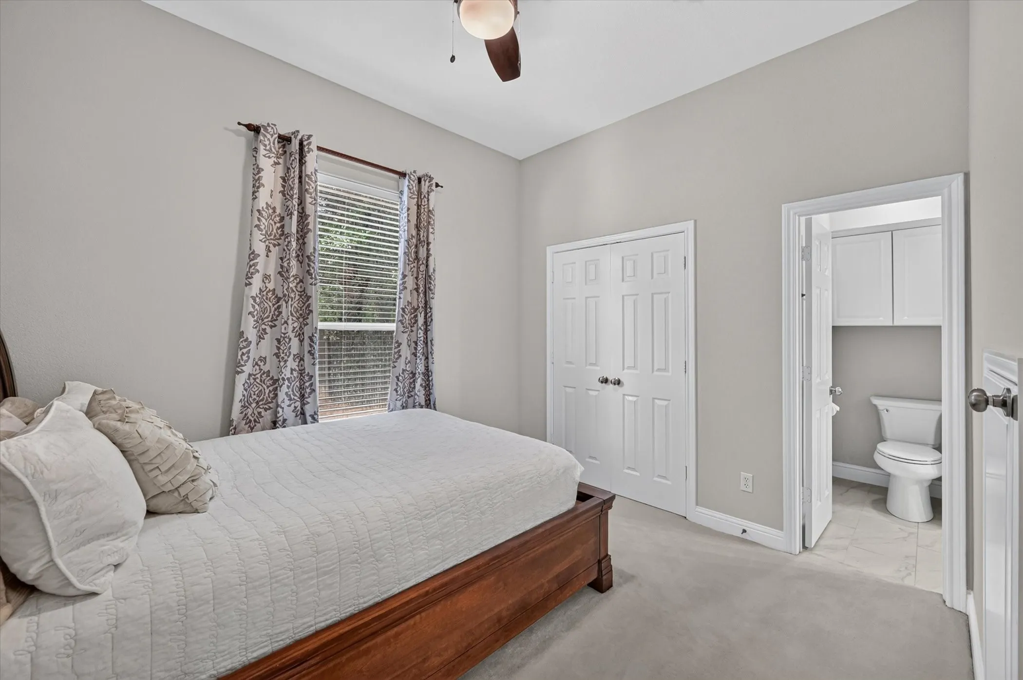 Single Family Residence For Sale in Denton County , 4000 Saturn Street, Flower Mound, Texas 75028, 5 Bedroom, 3 Bathroom, 3 Garage spaces, 3,455 Sqft, built in 1999, mls#21393322, Real Estate Agent in Flower Mound, Homes For Sale in Denton county, Homes For Sale in Flower Mound, Realtor in Flower Mound Texas, Real Estate Brokerage Independent Realty Texas, Luminita Cordes Realtor