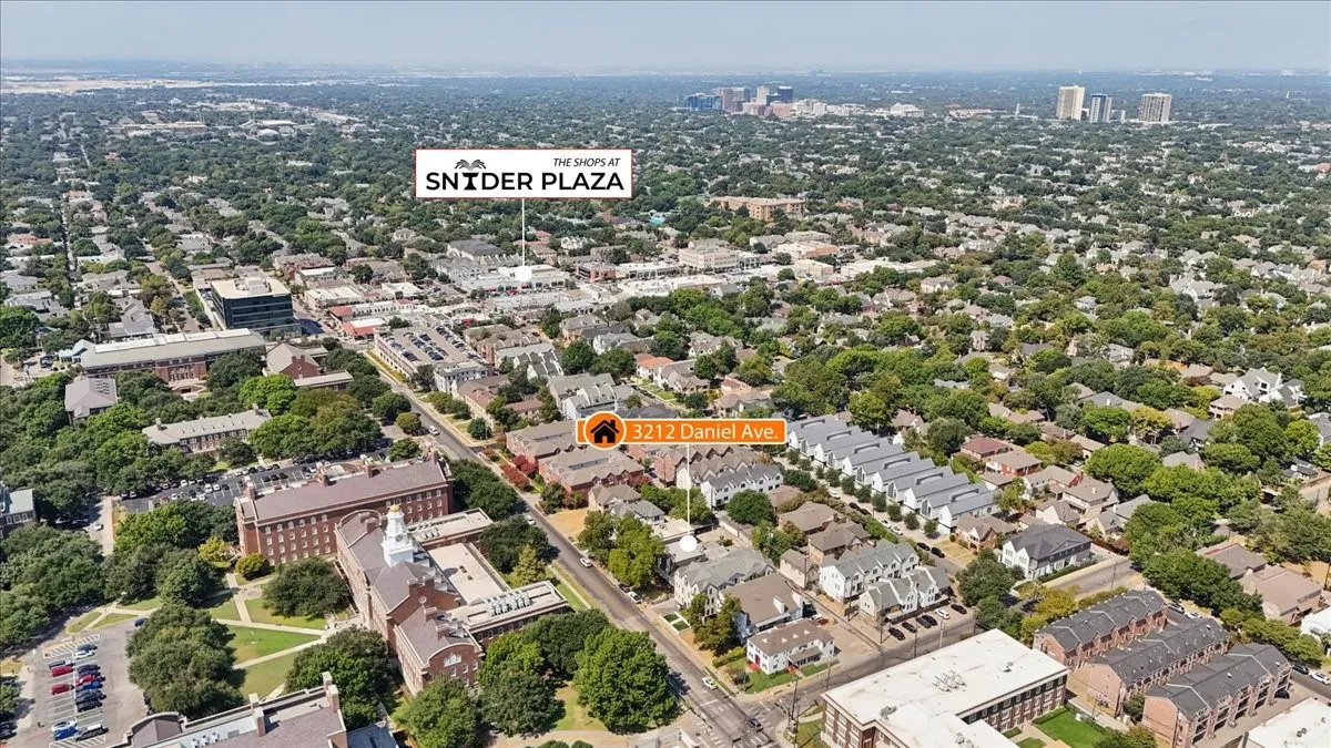 Condominium For Sale in Dallas County , 3212 Daniel Avenue D, University Park, Texas 75205, 2 Bedroom, 2 Bathroom, Garage spaces, 1,190 Sqft, built in 1971, mls#21394322, Real Estate Agent in University Park, Homes For Sale in Dallas county, Homes For Sale in University Park, Realtor in University Park Texas, Real Estate Brokerage Independent Realty Texas, Luminita Cordes Realtor