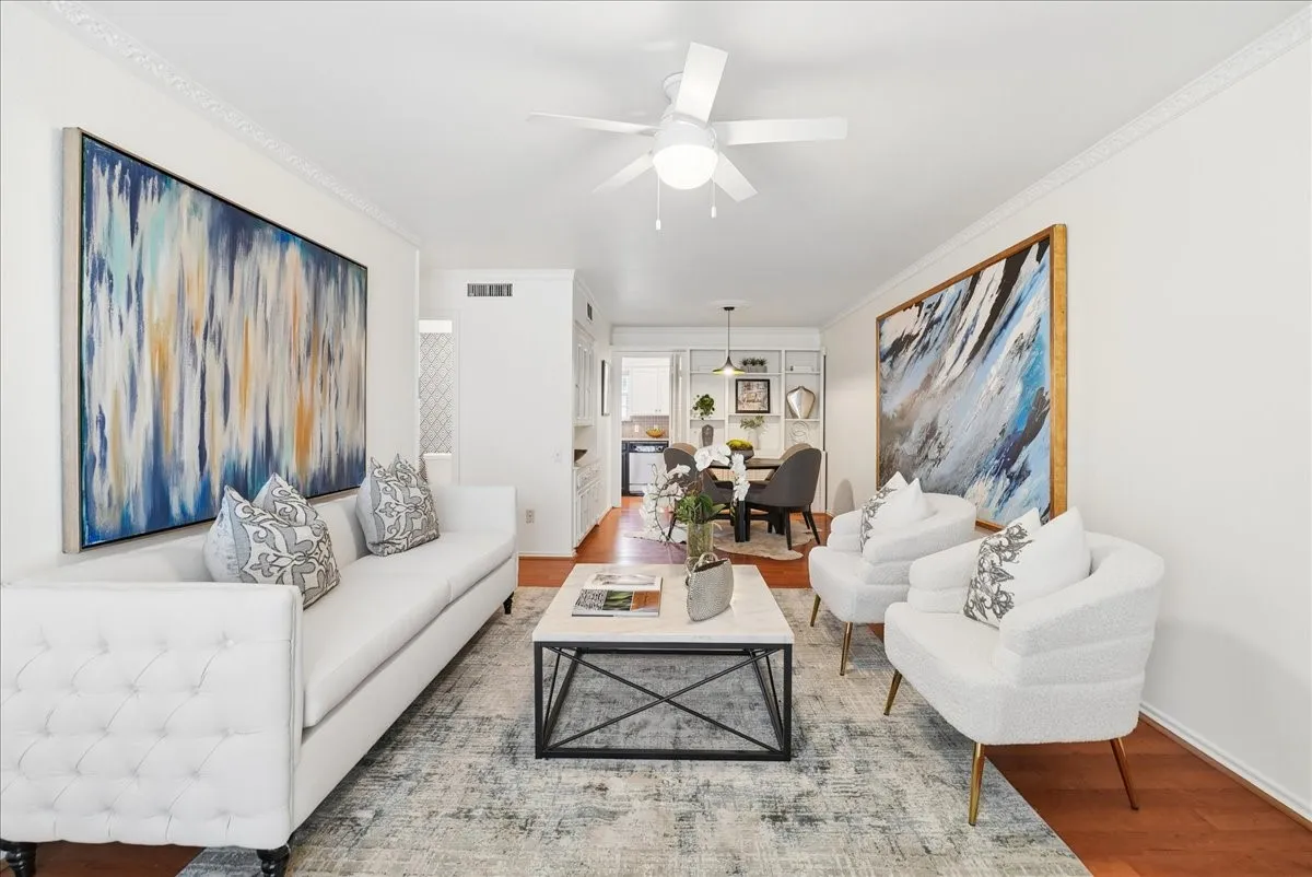 Condominium For Sale in Dallas County , 3212 Daniel Avenue D, University Park, Texas 75205, 2 Bedroom, 2 Bathroom, Garage spaces, 1,190 Sqft, built in 1971, mls#21394322, Real Estate Agent in University Park, Homes For Sale in Dallas county, Homes For Sale in University Park, Realtor in University Park Texas, Real Estate Brokerage Independent Realty Texas, Luminita Cordes Realtor