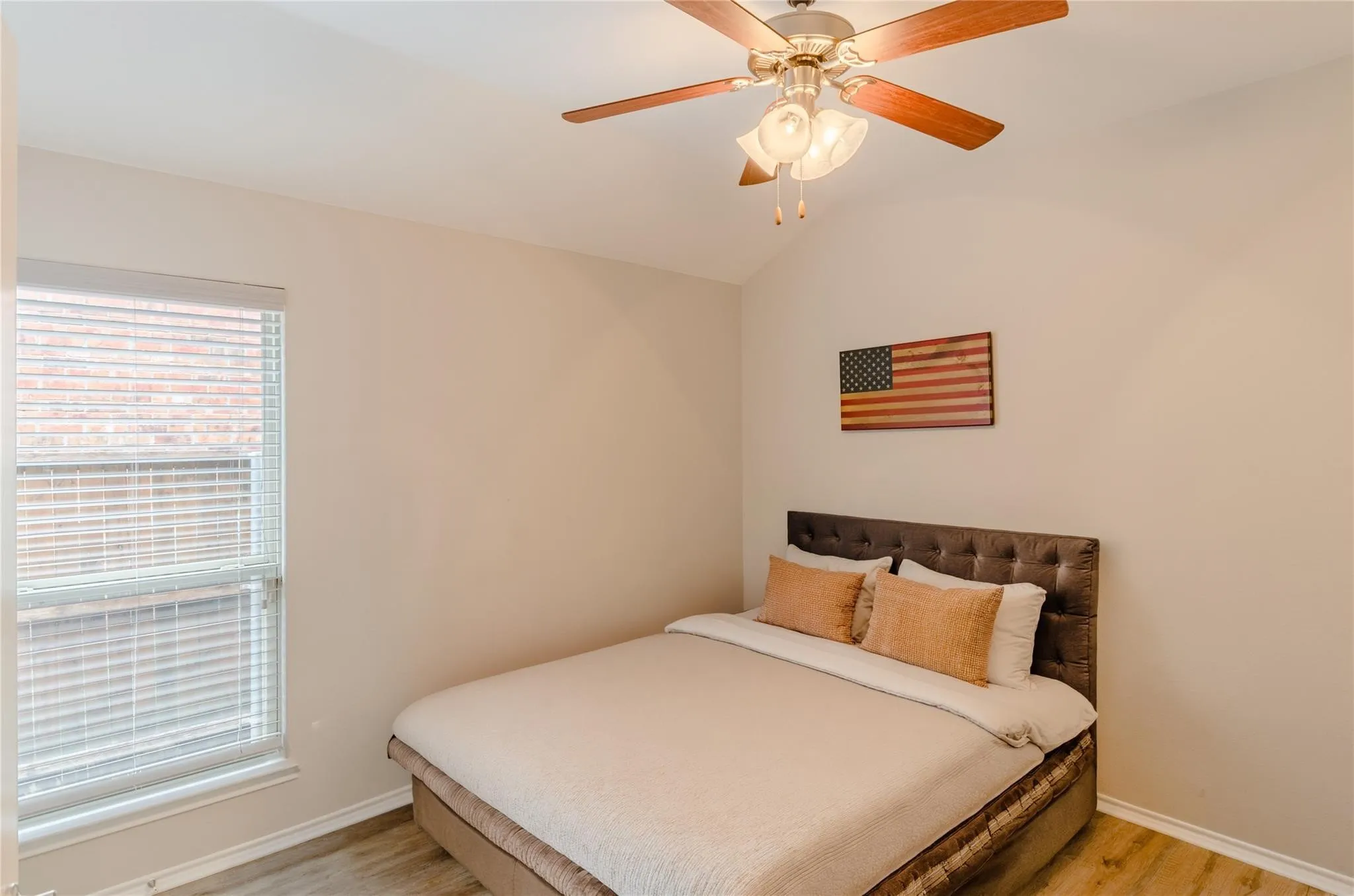 Single Family Residence For Rent in Collin County , 1107 Dickenson Drive, Melissa, Texas 75454, 3 Bedroom, 2 Bathroom, 2 Garage spaces, 2,054 Sqft, built in 2014, mls#21395335, Real Estate Agent in Melissa, Homes For Rent in Collin county, Homes For Rent in Melissa, Realtor in Melissa Texas, Real Estate Brokerage Independent Realty Texas, Luminita Cordes Realtor