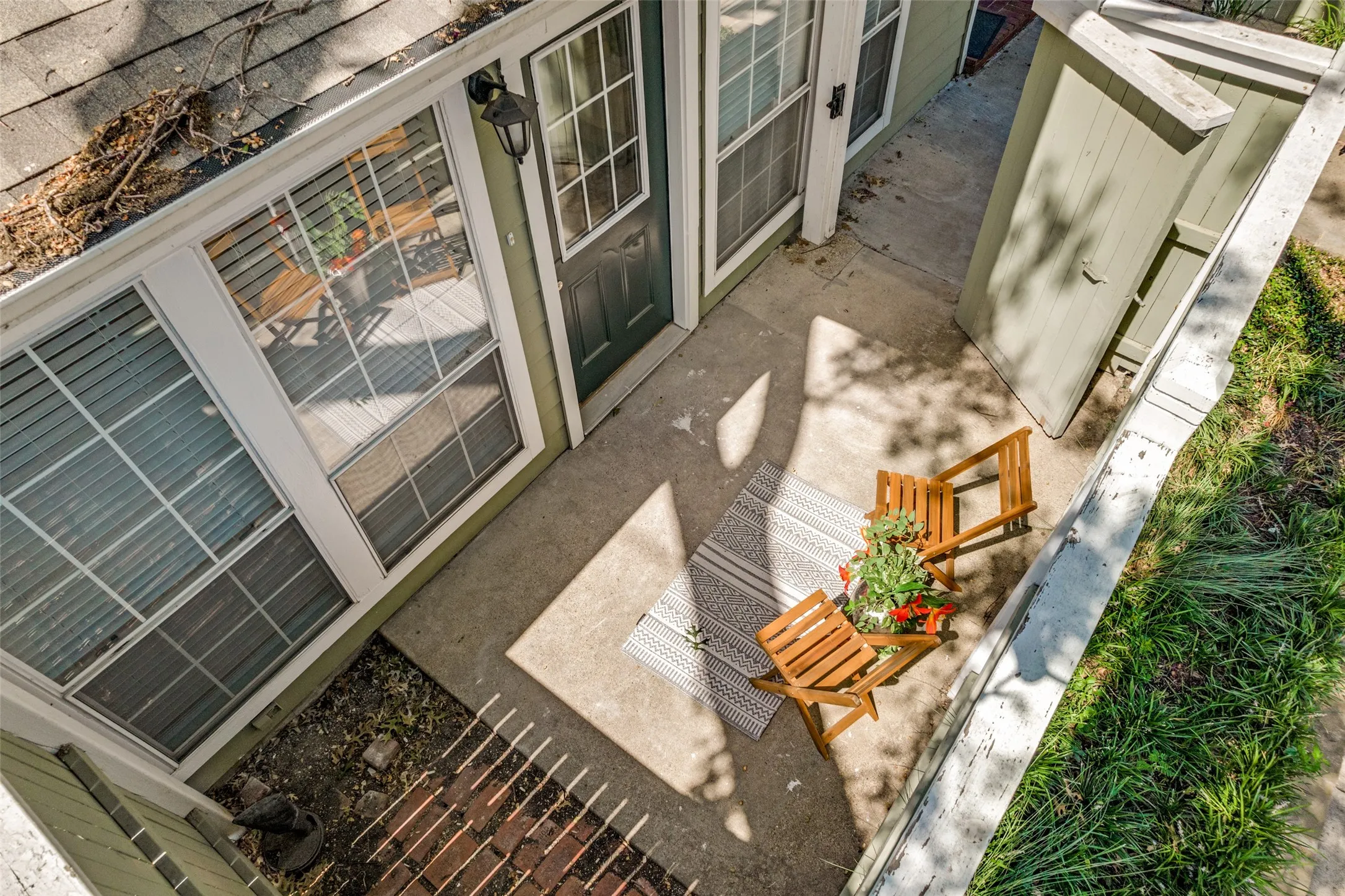 Condominium For Sale in Collin County , 6220 Bentwood Trail 707, Dallas, Texas 75252, 1 Bedroom, 1 Bathroom, 1 Garage spaces, 487 Sqft, built in 1984, mls#21394343, Real Estate Agent in Dallas, Homes For Sale in Collin county, Homes For Sale in Dallas, Realtor in Dallas Texas, Real Estate Brokerage Independent Realty Texas, Luminita Cordes Realtor