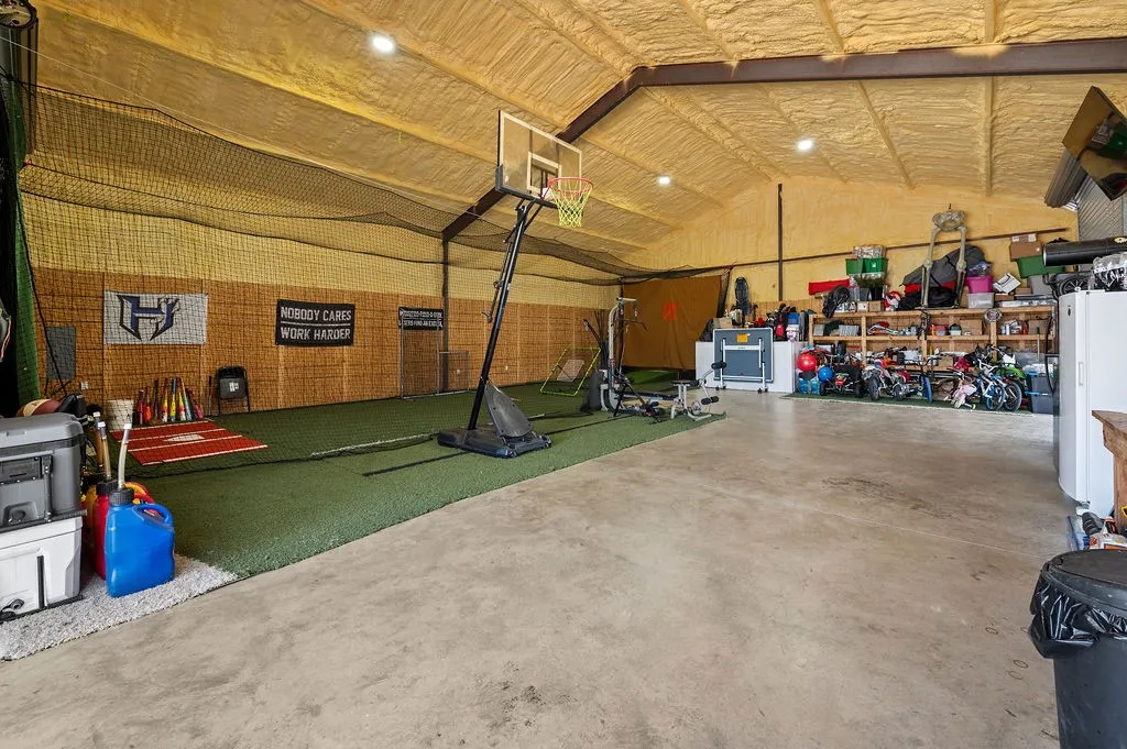Single Family Residence For Sale in Wood County , 3528 S FM 2659, Hawkins, Texas 75765, 5 Bedroom, 4 Bathroom, Garage spaces, 3,081 Sqft, built in 2024, mls#21395390, Real Estate Agent in Hawkins, Homes For Sale in Wood county, Homes For Sale in Hawkins, Realtor in Hawkins Texas, Real Estate Brokerage Independent Realty Texas, Luminita Cordes Realtor
