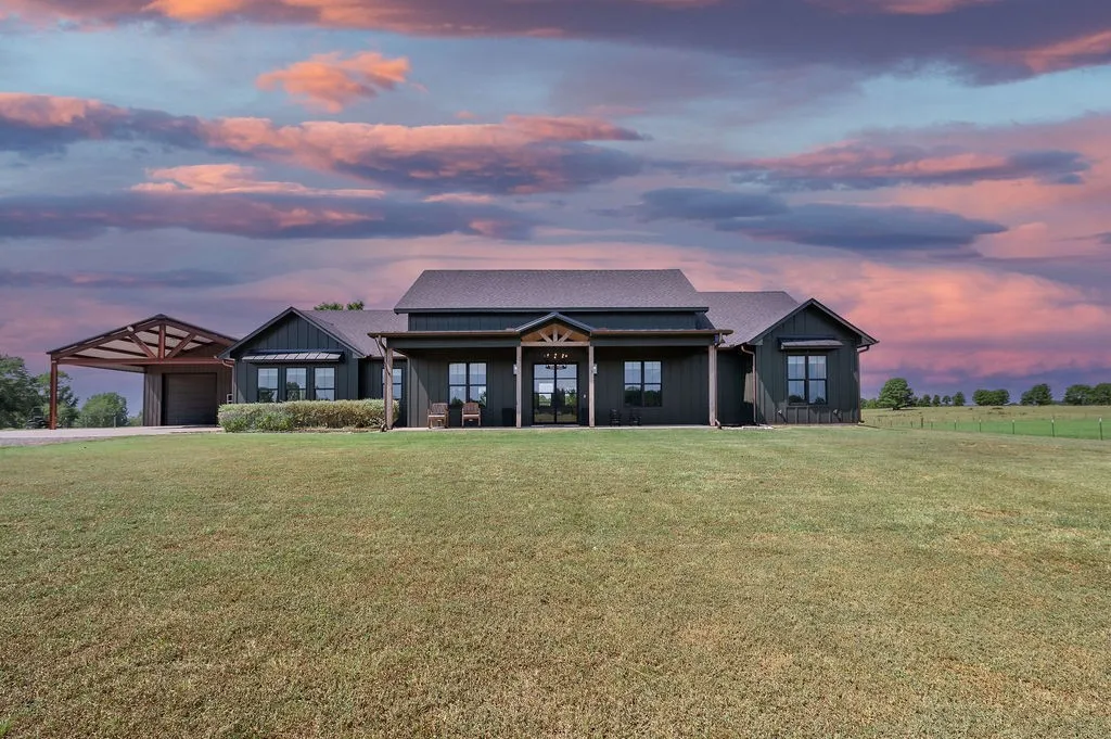 Single Family Residence For Sale in Wood County , 3528 S FM 2659, Hawkins, Texas 75765, 5 Bedroom, 4 Bathroom, Garage spaces, 3,081 Sqft, built in 2024, mls#21395390, Real Estate Agent in Hawkins, Homes For Sale in Wood county, Homes For Sale in Hawkins, Realtor in Hawkins Texas, Real Estate Brokerage Independent Realty Texas, Luminita Cordes Realtor
