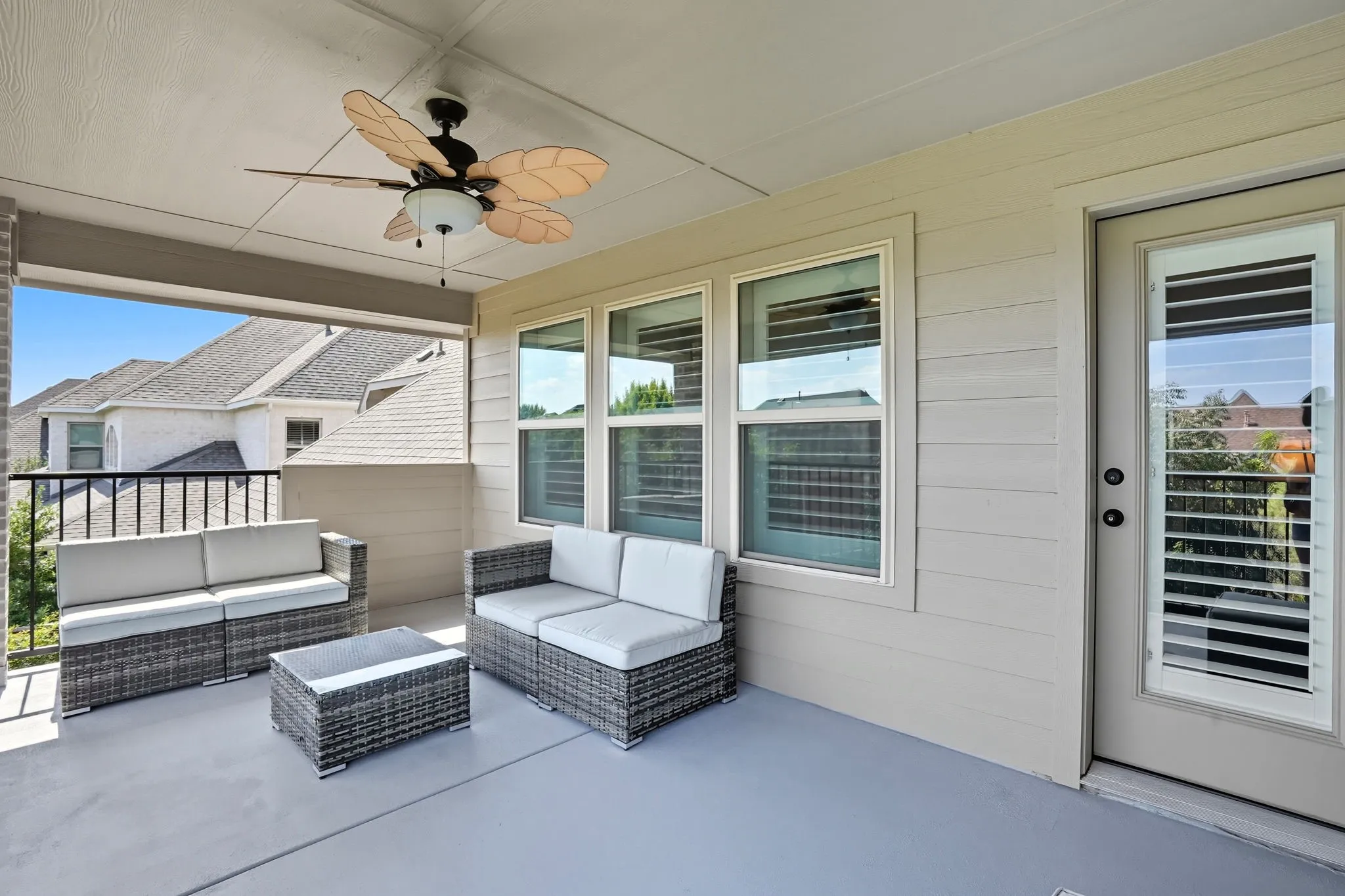 Single Family Residence For Sale in Denton County , 7616 Big Buckle Drive, Frisco, Texas 75036, 5 Bedroom, 5 Bathroom, 3 Garage spaces, 4,462 Sqft, built in 2019, mls#21394530, Real Estate Agent in Frisco, Homes For Sale in Denton county, Homes For Sale in Frisco, Realtor in Frisco Texas, Real Estate Brokerage Independent Realty Texas, Luminita Cordes Realtor