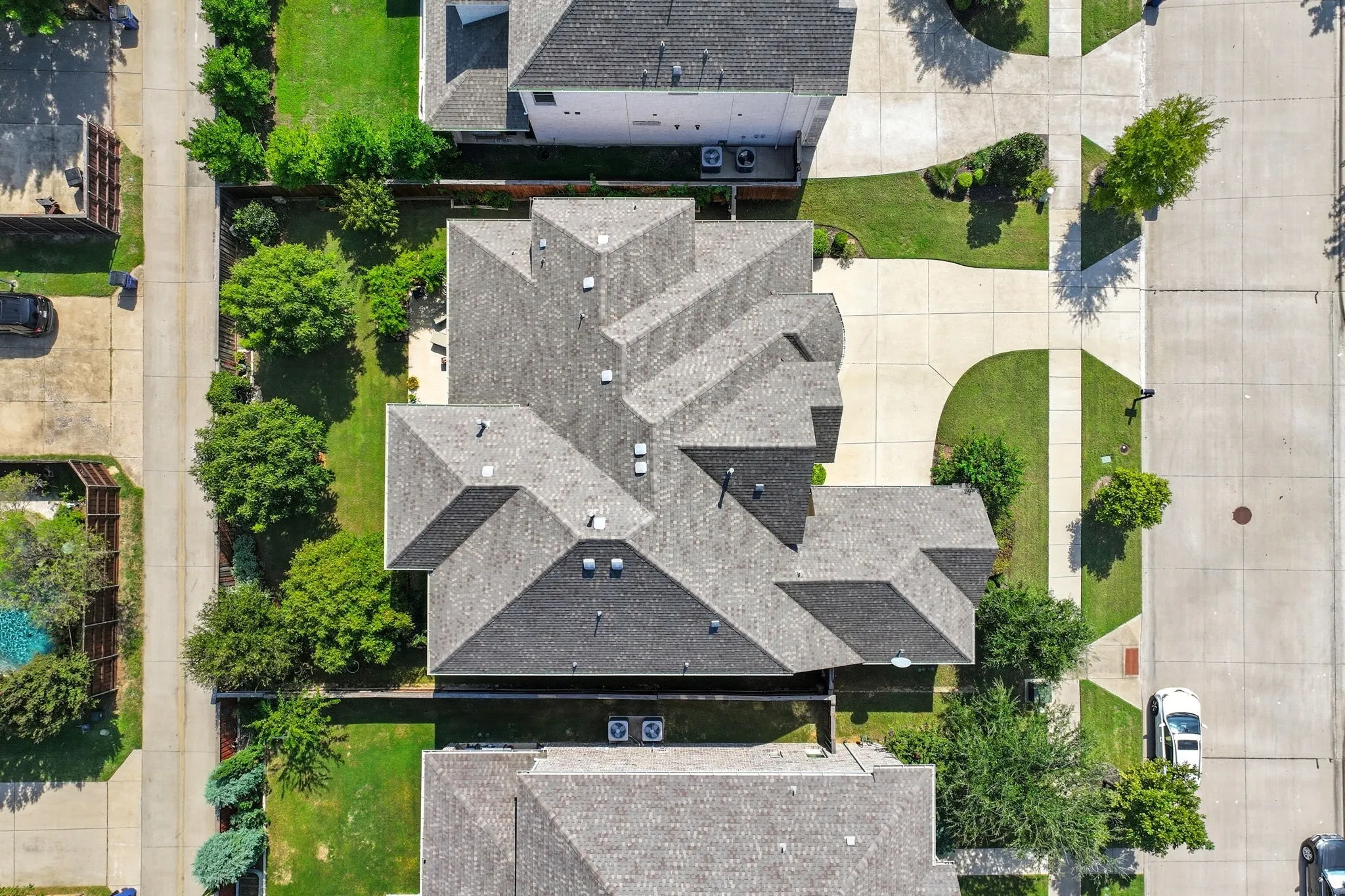 Single Family Residence For Sale in Denton County , 7616 Big Buckle Drive, Frisco, Texas 75036, 5 Bedroom, 5 Bathroom, 3 Garage spaces, 4,462 Sqft, built in 2019, mls#21394530, Real Estate Agent in Frisco, Homes For Sale in Denton county, Homes For Sale in Frisco, Realtor in Frisco Texas, Real Estate Brokerage Independent Realty Texas, Luminita Cordes Realtor