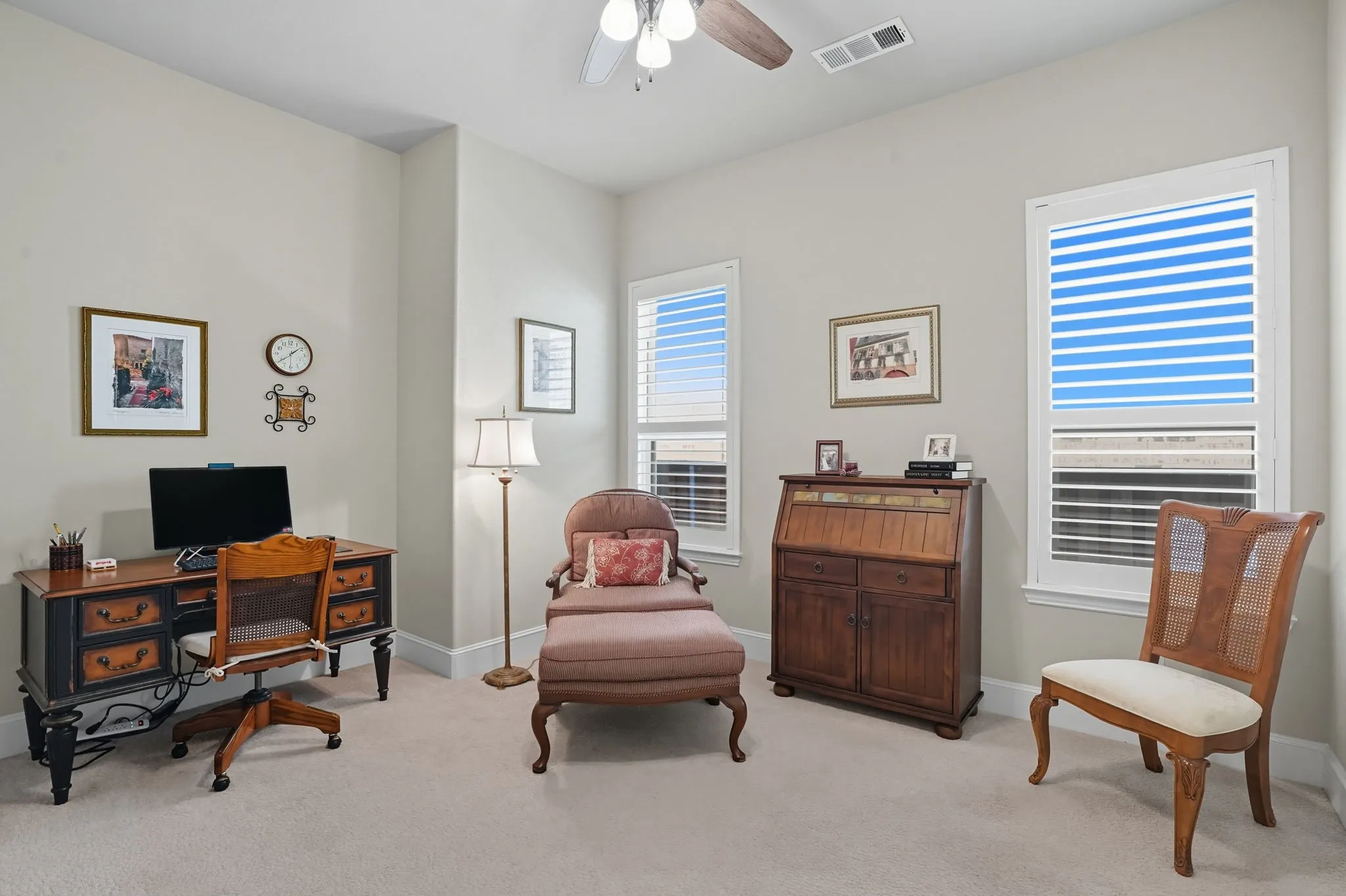 Single Family Residence For Sale in Denton County , 7616 Big Buckle Drive, Frisco, Texas 75036, 5 Bedroom, 5 Bathroom, 3 Garage spaces, 4,462 Sqft, built in 2019, mls#21394530, Real Estate Agent in Frisco, Homes For Sale in Denton county, Homes For Sale in Frisco, Realtor in Frisco Texas, Real Estate Brokerage Independent Realty Texas, Luminita Cordes Realtor