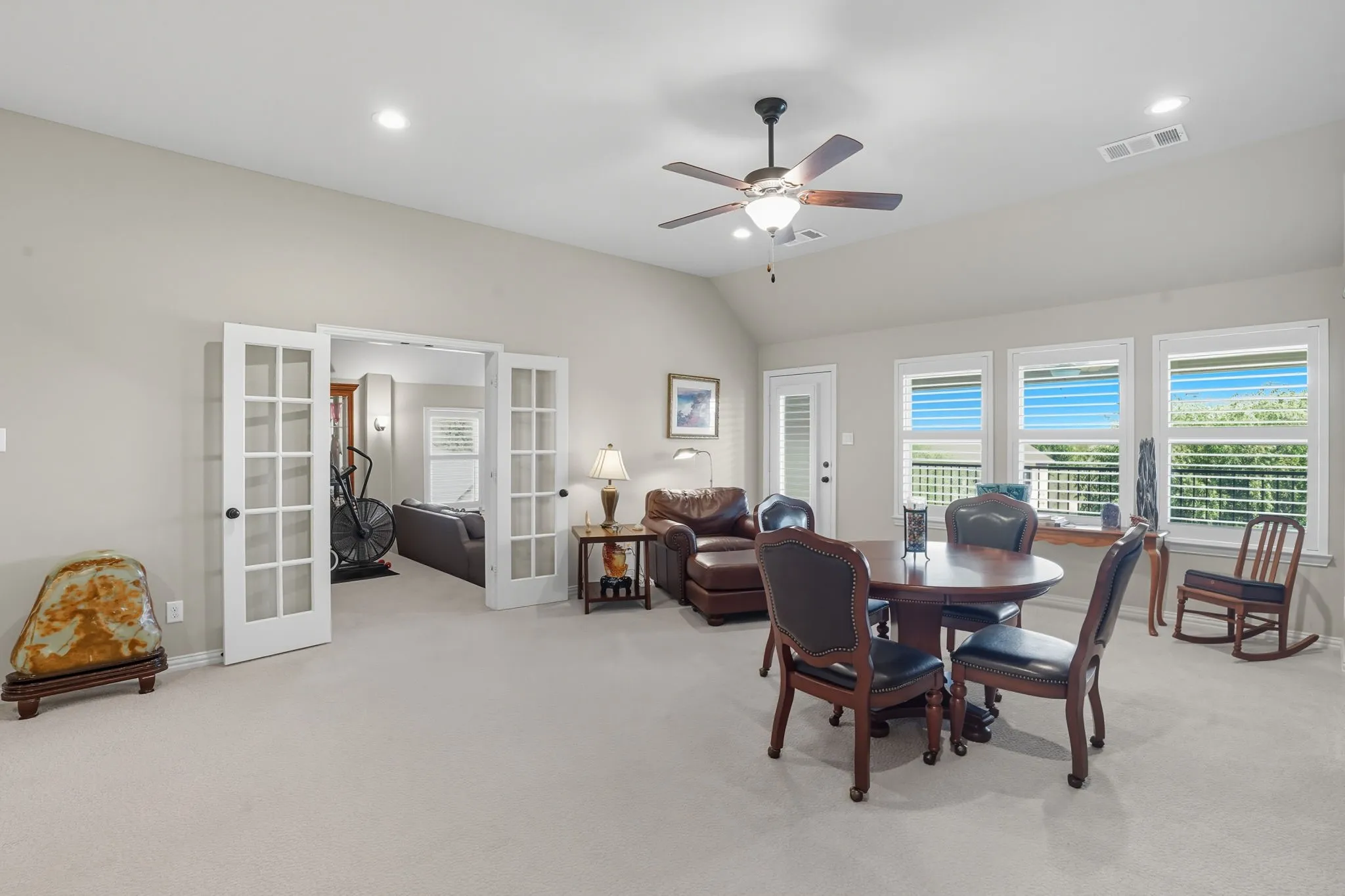 Single Family Residence For Sale in Denton County , 7616 Big Buckle Drive, Frisco, Texas 75036, 5 Bedroom, 5 Bathroom, 3 Garage spaces, 4,462 Sqft, built in 2019, mls#21394530, Real Estate Agent in Frisco, Homes For Sale in Denton county, Homes For Sale in Frisco, Realtor in Frisco Texas, Real Estate Brokerage Independent Realty Texas, Luminita Cordes Realtor