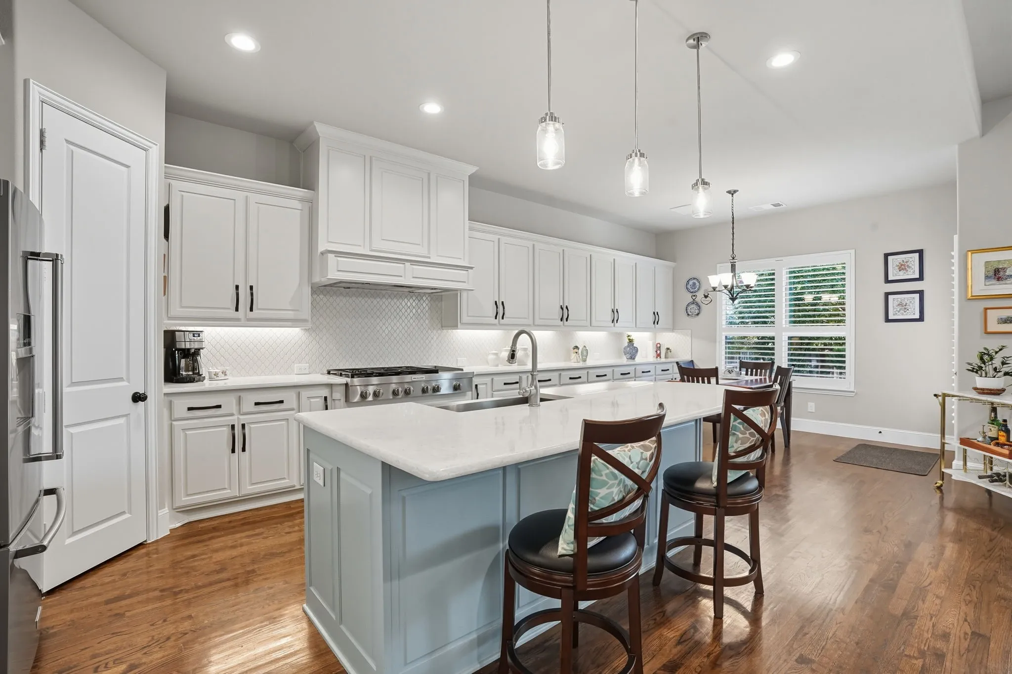 Single Family Residence For Sale in Denton County , 7616 Big Buckle Drive, Frisco, Texas 75036, 5 Bedroom, 5 Bathroom, 3 Garage spaces, 4,462 Sqft, built in 2019, mls#21394530, Real Estate Agent in Frisco, Homes For Sale in Denton county, Homes For Sale in Frisco, Realtor in Frisco Texas, Real Estate Brokerage Independent Realty Texas, Luminita Cordes Realtor