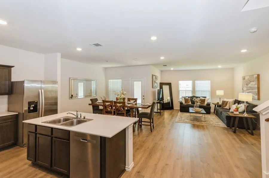 Single Family Residence For Sale in Cooke County , 822 Amelia Court, Pilot Point, Texas 76258, 4 Bedroom, 3 Bathroom, 2 Garage spaces, 2,146 Sqft, built in 2022, mls#21395406, Real Estate Agent in Pilot Point, Homes For Sale in Cooke county, Homes For Sale in Pilot Point, Realtor in Pilot Point Texas, Real Estate Brokerage Independent Realty Texas, Luminita Cordes Realtor
