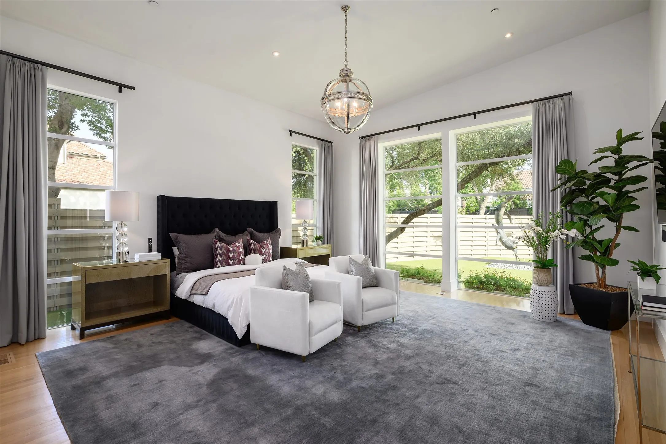 Single Family Residence For Sale in Dallas County , 6446 Prestonshire Lane, Dallas, Texas 75225, 5 Bedroom, 7 Bathroom, 3 Garage spaces, 7,658 Sqft, built in 2014, mls#21392993, Real Estate Agent in Dallas, Homes For Sale in Dallas county, Homes For Sale in Dallas, Realtor in Dallas Texas, Real Estate Brokerage Independent Realty Texas, Luminita Cordes Realtor