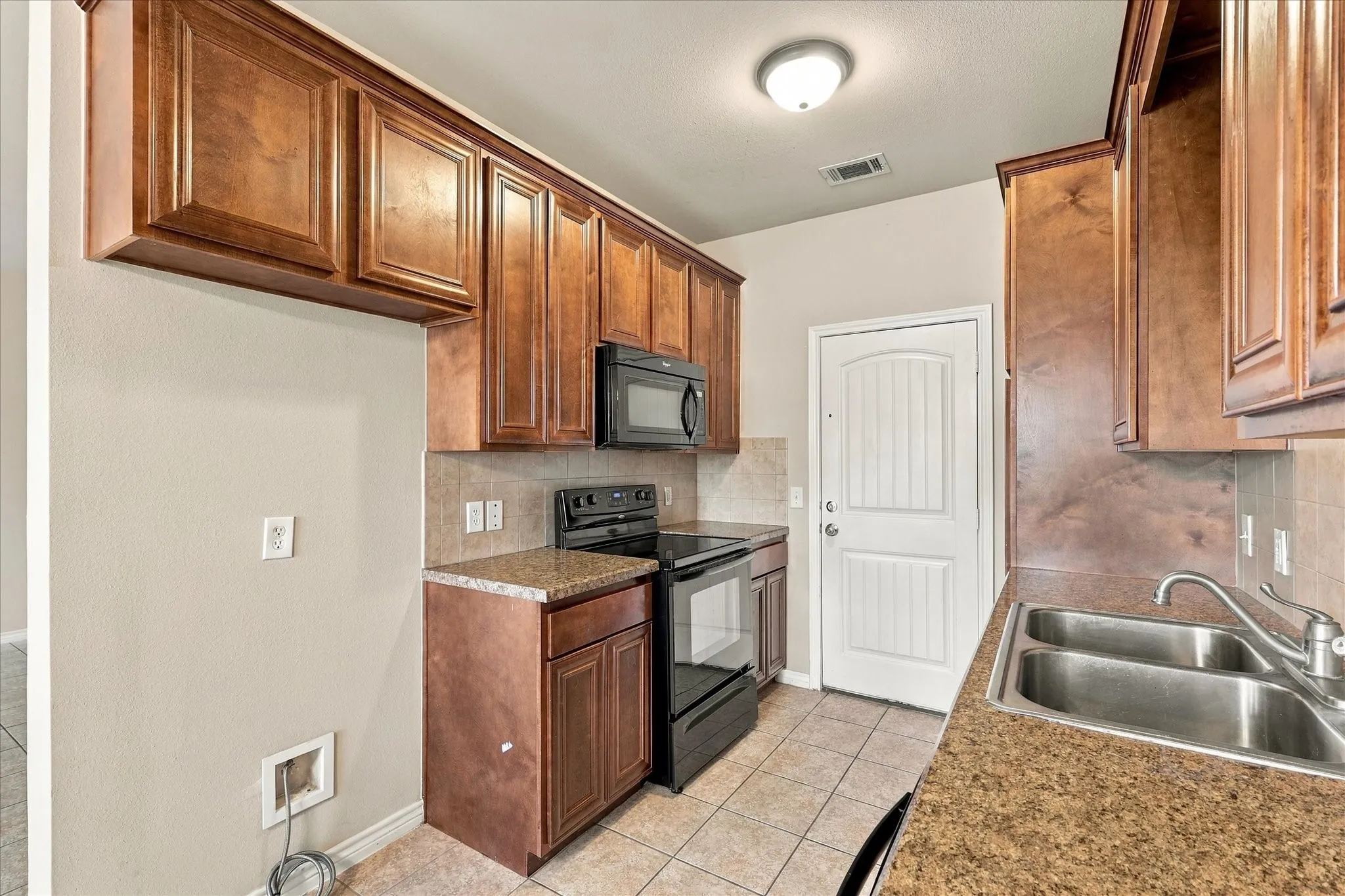 Single Family Residence For Sale in Collin County , 902 Parkplace Ridge, Princeton, Texas 75407, 3 Bedroom, 3 Bathroom, 2 Garage spaces, 1,568 Sqft, built in 2010, mls#21390583, Real Estate Agent in Princeton, Homes For Sale in Collin county, Homes For Sale in Princeton, Realtor in Princeton Texas, Real Estate Brokerage Independent Realty Texas, Luminita Cordes Realtor