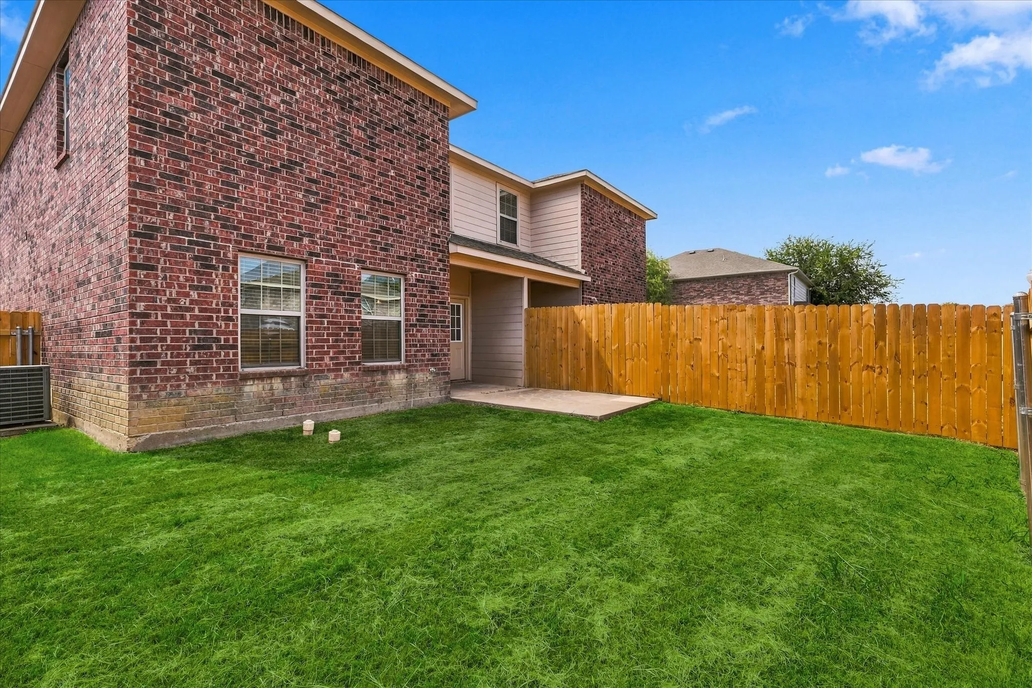 Single Family Residence For Sale in Collin County , 902 Parkplace Ridge, Princeton, Texas 75407, 3 Bedroom, 3 Bathroom, 2 Garage spaces, 1,568 Sqft, built in 2010, mls#21390583, Real Estate Agent in Princeton, Homes For Sale in Collin county, Homes For Sale in Princeton, Realtor in Princeton Texas, Real Estate Brokerage Independent Realty Texas, Luminita Cordes Realtor