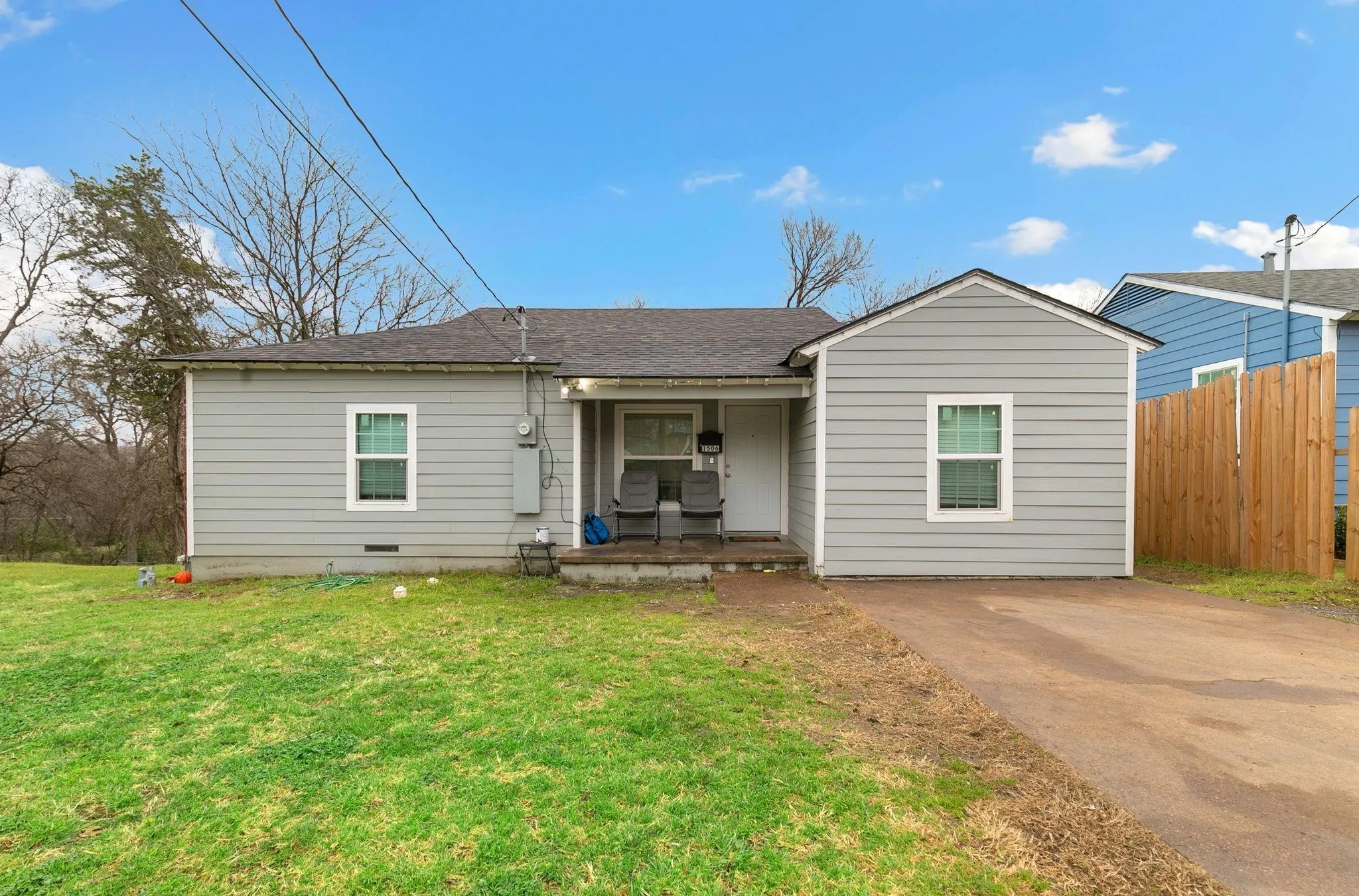 Single Family Residence For Rent in Dallas County , 1506 E Waco Avenue, Dallas, Texas 75216, 3 Bedroom, 2 Bathroom, Garage spaces, 1,128 Sqft, built in 1954, mls#21395413, Real Estate Agent in Dallas, Homes For Rent in Dallas county, Homes For Rent in Dallas, Realtor in Dallas Texas, Real Estate Brokerage Independent Realty Texas, Luminita Cordes Realtor