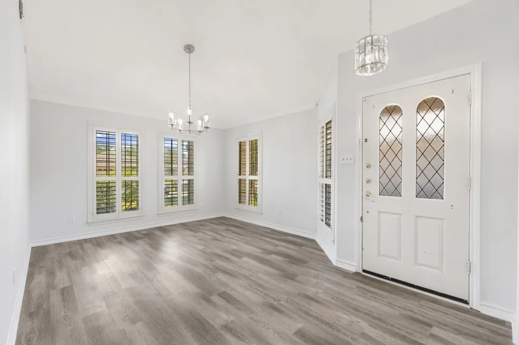Single Family Residence For Sale