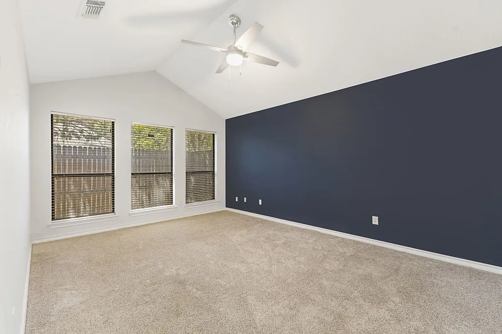 Single Family Residence For Sale in Tarrant County , 2214 Marvin Gardens Street, Arlington, Texas 76011, 3 Bedroom, 2 Bathroom, 2 Garage spaces, 2,242 Sqft, built in 1985, mls#21395395, Real Estate Agent in Arlington, Homes For Sale in Tarrant county, Homes For Sale in Arlington, Realtor in Arlington Texas, Real Estate Brokerage Independent Realty Texas, Luminita Cordes Realtor