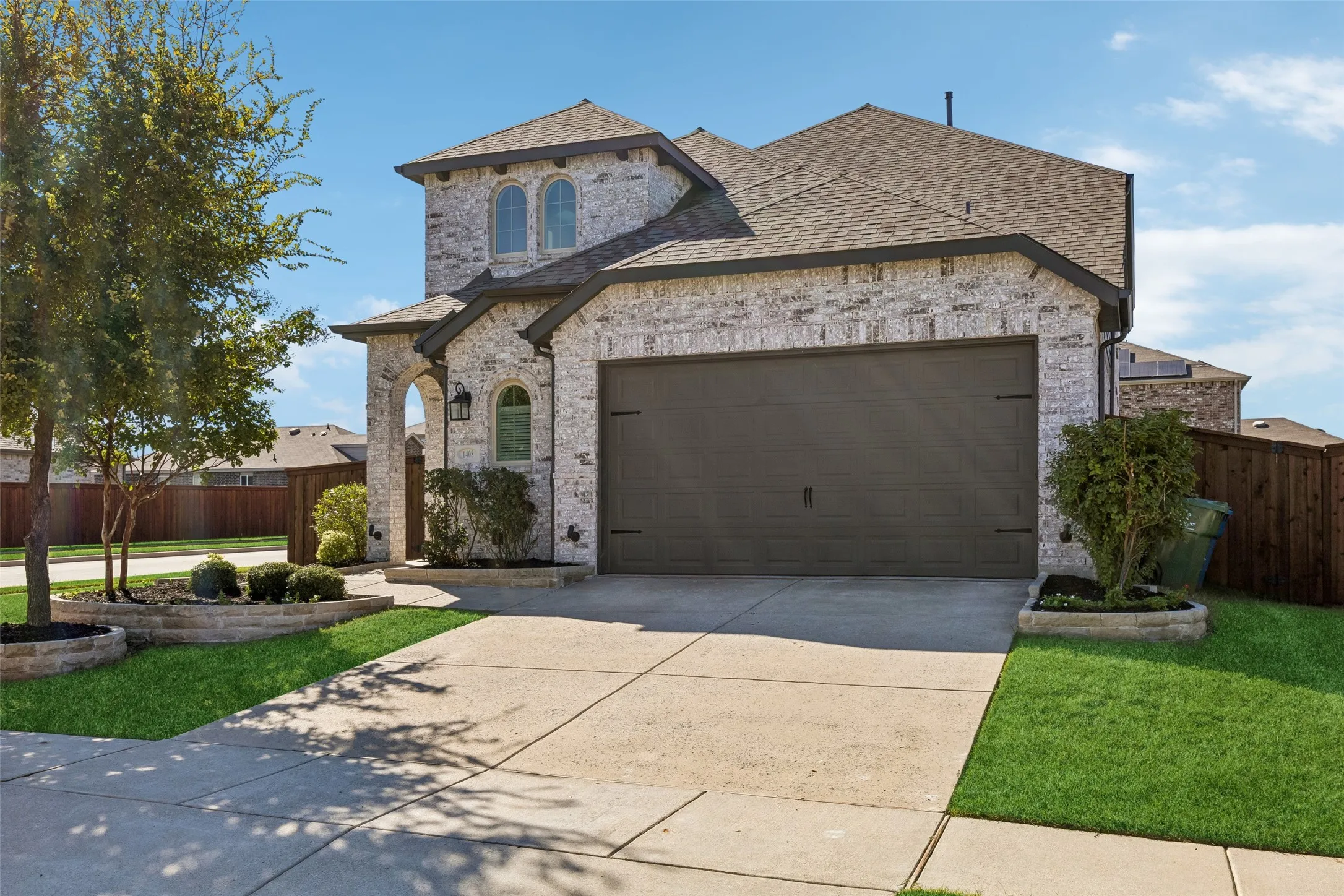 Single Family Residence For Sale in Denton County , 1408 Gelding Drive, Aubrey, Texas 76227, 5 Bedroom, 3 Bathroom, 2 Garage spaces, 2,628 Sqft, built in 2019, mls#21391650, Real Estate Agent in Aubrey, Homes For Sale in Denton county, Homes For Sale in Aubrey, Realtor in Aubrey Texas, Real Estate Brokerage Independent Realty Texas, Luminita Cordes Realtor