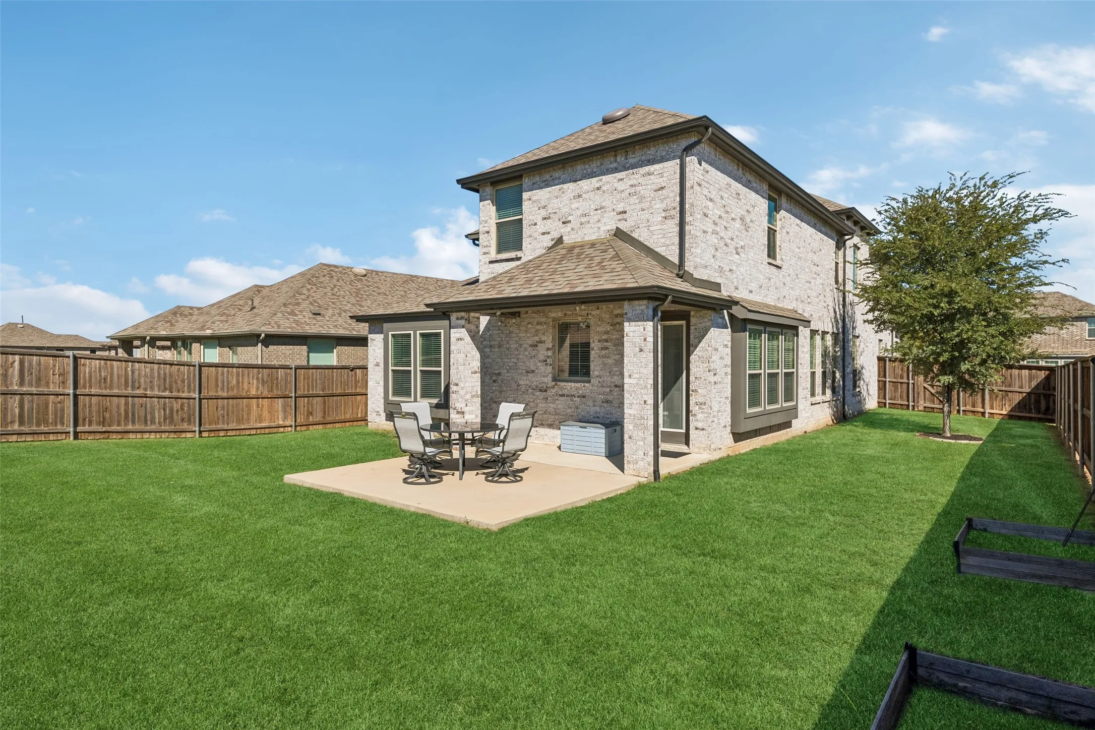 Single Family Residence For Sale in Denton County , 1408 Gelding Drive, Aubrey, Texas 76227, 5 Bedroom, 3 Bathroom, 2 Garage spaces, 2,628 Sqft, built in 2019, mls#21391650, Real Estate Agent in Aubrey, Homes For Sale in Denton county, Homes For Sale in Aubrey, Realtor in Aubrey Texas, Real Estate Brokerage Independent Realty Texas, Luminita Cordes Realtor