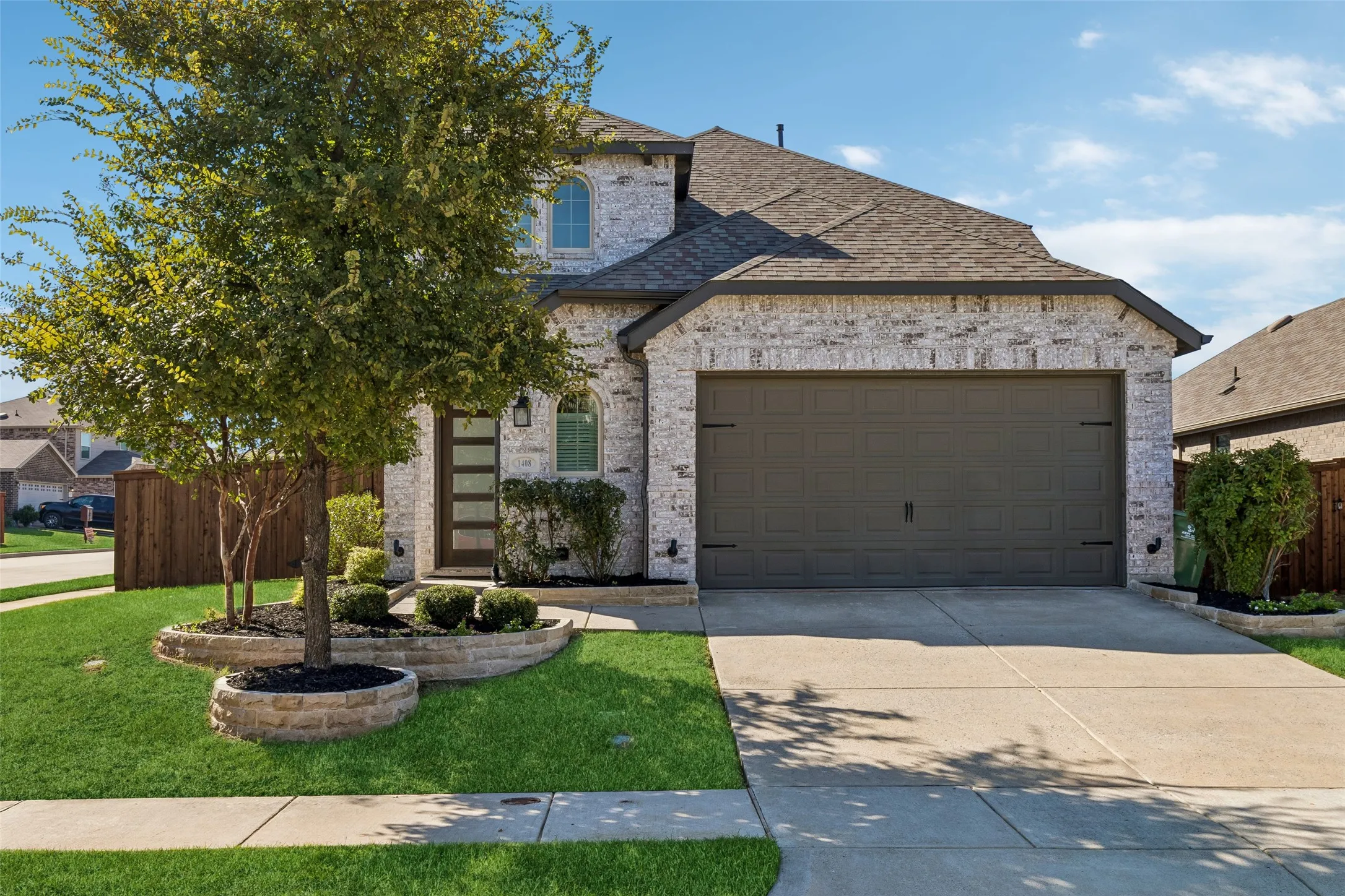 Single Family Residence For Sale in Denton County , 1408 Gelding Drive, Aubrey, Texas 76227, 5 Bedroom, 3 Bathroom, 2 Garage spaces, 2,628 Sqft, built in 2019, mls#21391650, Real Estate Agent in Aubrey, Homes For Sale in Denton county, Homes For Sale in Aubrey, Realtor in Aubrey Texas, Real Estate Brokerage Independent Realty Texas, Luminita Cordes Realtor