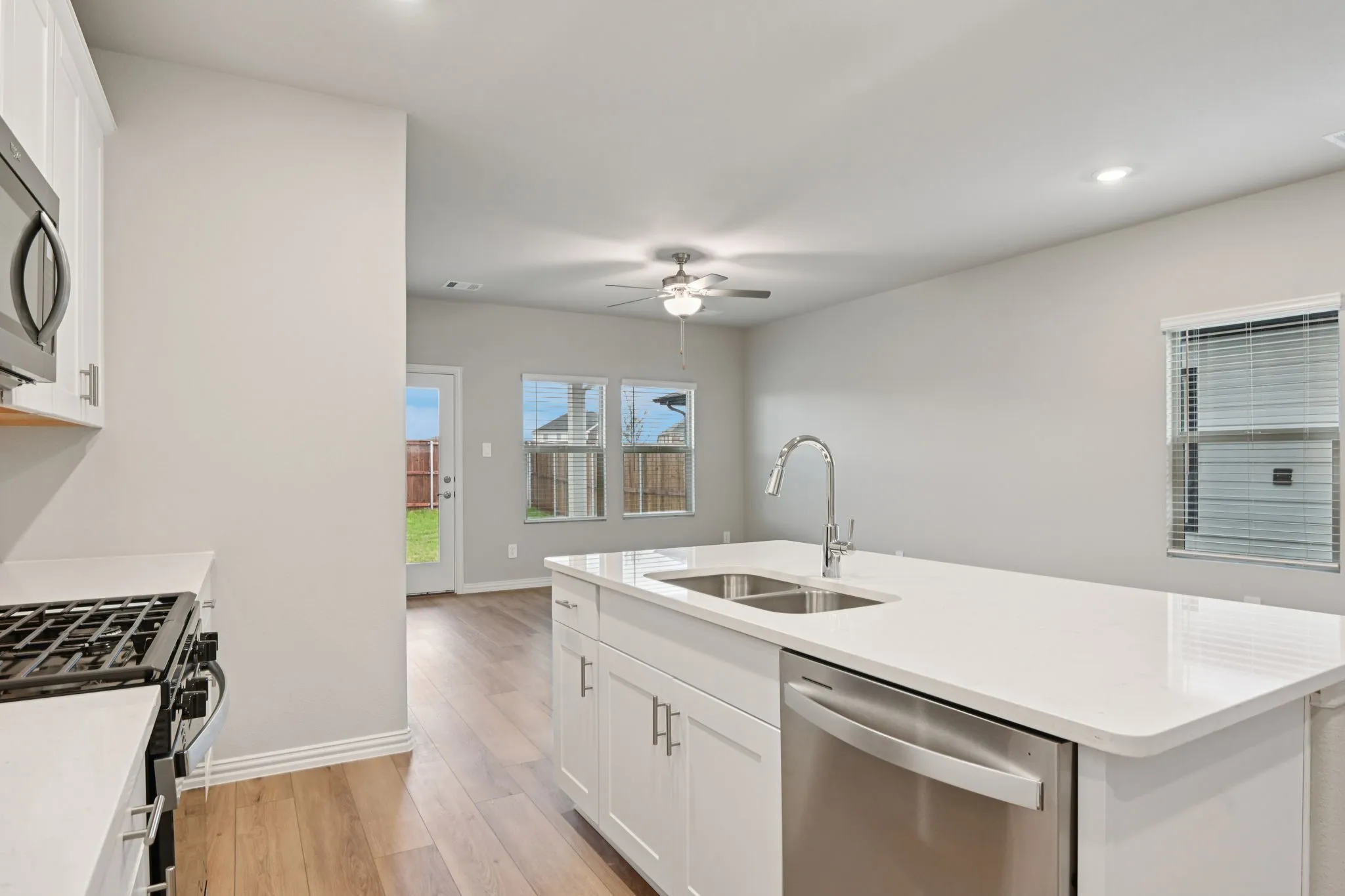 Photo is not of the actual home, but is an inspirational photo of builder’s model home and may depict options, furnishings, and/or decorator features that are not included.