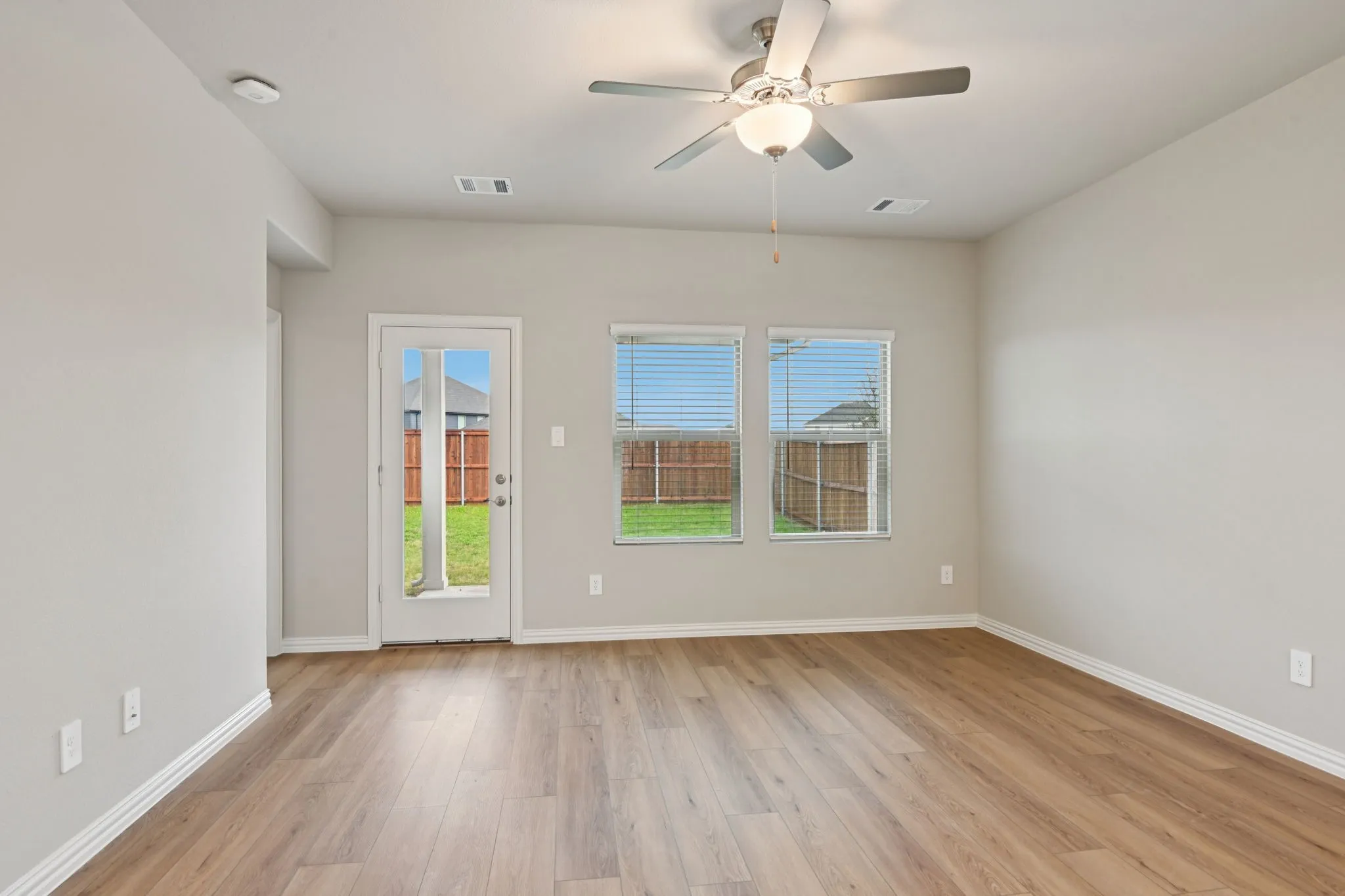 Photo is not of the actual home, but is an inspirational photo of builder’s model home and may depict options, furnishings, and/or decorator features that are not included.