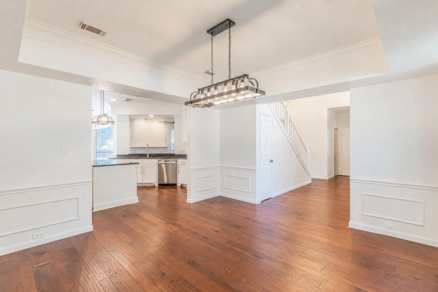 Single Family Residence For Sale in Tarrant County , 5148 Golden Lane, Fort Worth, Texas 76123, 4 Bedroom, 3 Bathroom, 2 Garage spaces, 3,090 Sqft, built in 1990, mls#21393775, Real Estate Agent in Fort Worth, Homes For Sale in Tarrant county, Homes For Sale in Fort Worth, Realtor in Fort Worth Texas, Real Estate Brokerage Independent Realty Texas, Luminita Cordes Realtor