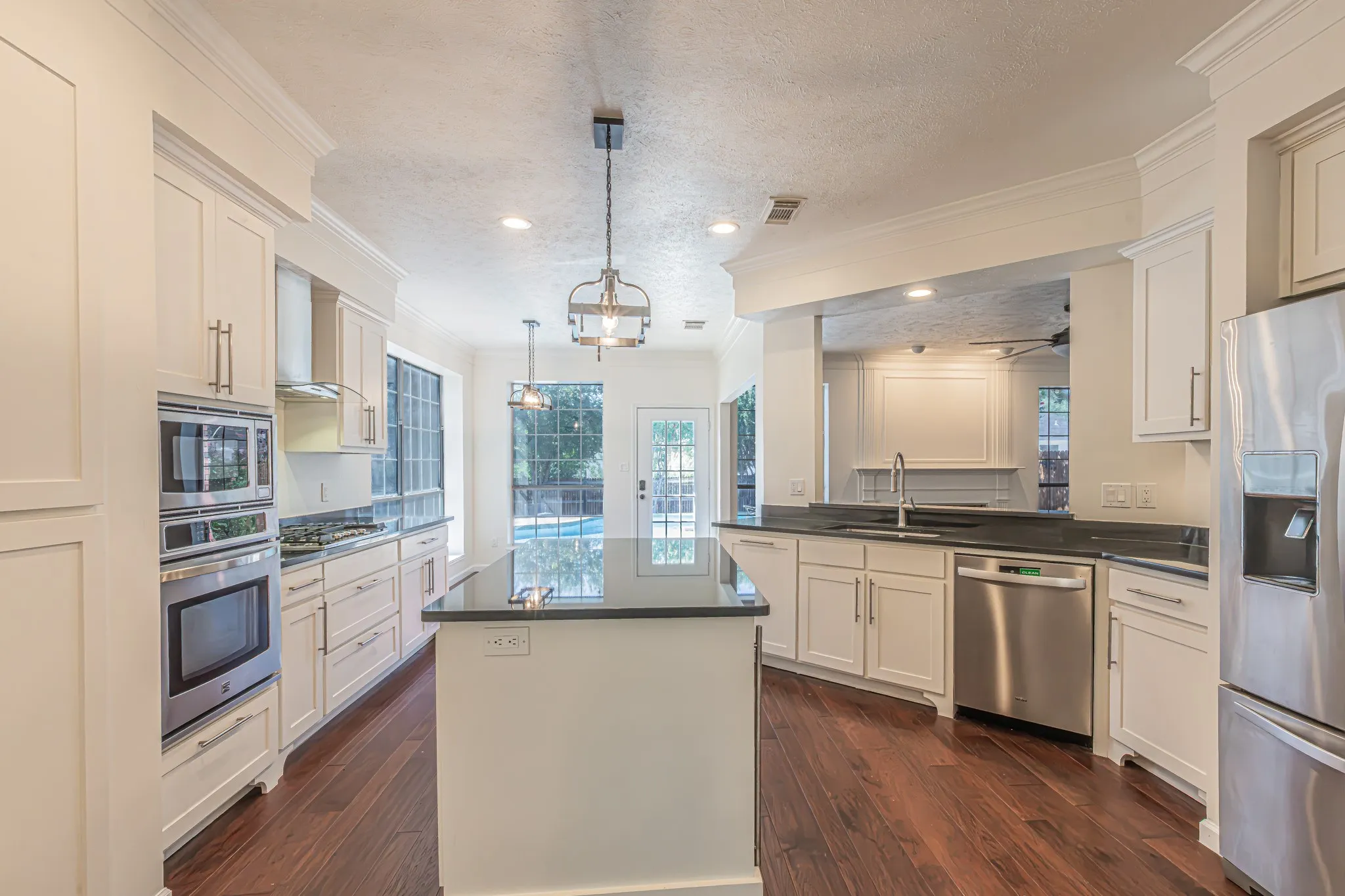 Single Family Residence For Sale in Tarrant County , 5148 Golden Lane, Fort Worth, Texas 76123, 4 Bedroom, 3 Bathroom, 2 Garage spaces, 3,090 Sqft, built in 1990, mls#21393775, Real Estate Agent in Fort Worth, Homes For Sale in Tarrant county, Homes For Sale in Fort Worth, Realtor in Fort Worth Texas, Real Estate Brokerage Independent Realty Texas, Luminita Cordes Realtor