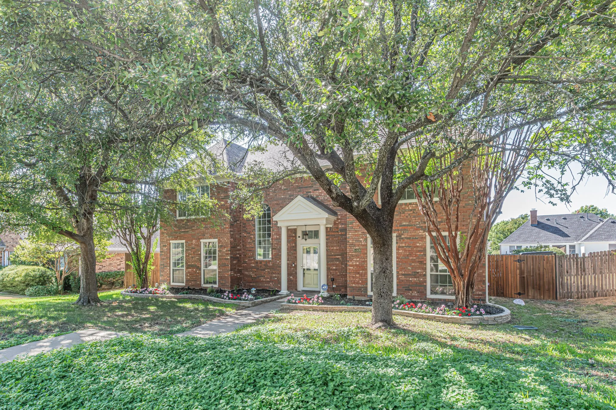 Single Family Residence For Sale in Tarrant County , 5148 Golden Lane, Fort Worth, Texas 76123, 4 Bedroom, 3 Bathroom, 2 Garage spaces, 3,090 Sqft, built in 1990, mls#21393775, Real Estate Agent in Fort Worth, Homes For Sale in Tarrant county, Homes For Sale in Fort Worth, Realtor in Fort Worth Texas, Real Estate Brokerage Independent Realty Texas, Luminita Cordes Realtor